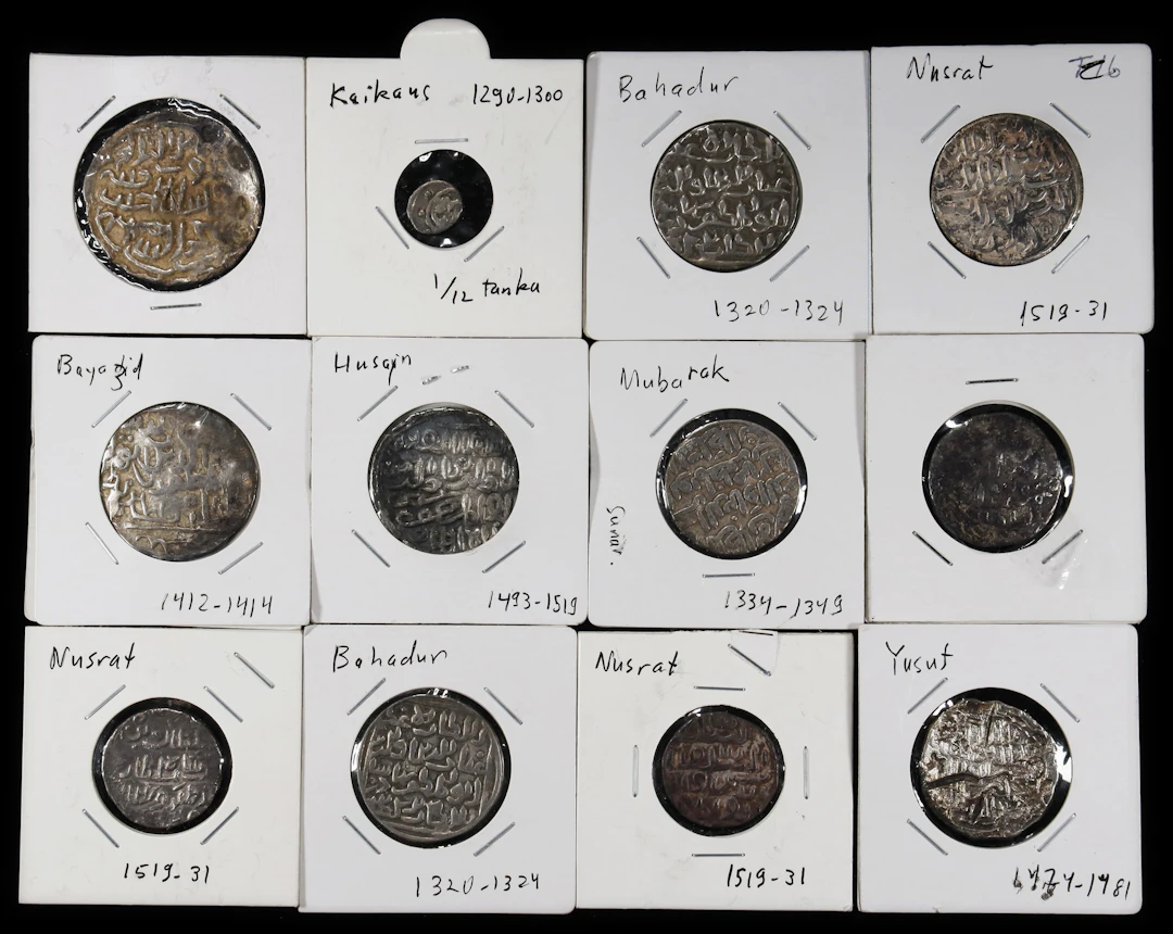 INDIA. Bengal Sultanate. Group of Silver Tankas and Fractionals (12