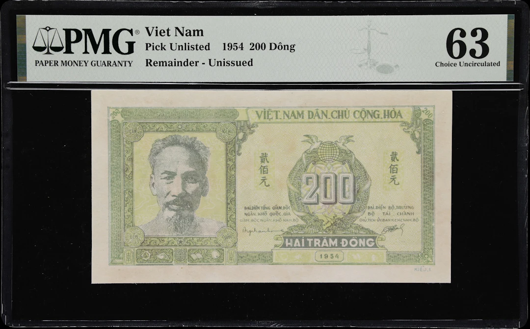 VIETNAM. Viet-Nam Dan-Chu Cong-Hoa. 200 Dong, 1954. P-Unlisted. Remainder.