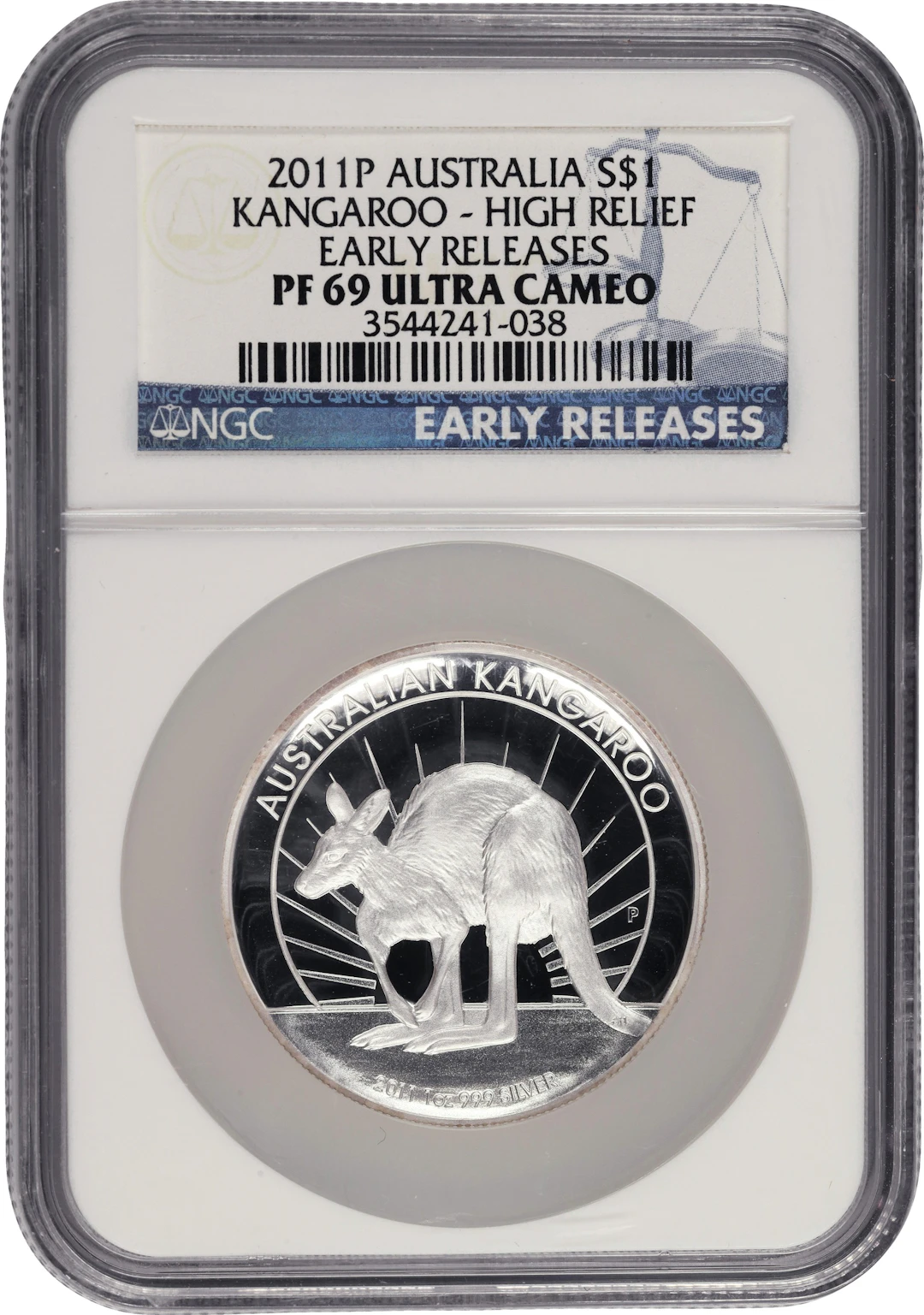 (1 oz, 31.104 g ASW). Australia. 2011-P 1 oz Silver Kangaroo $1. High