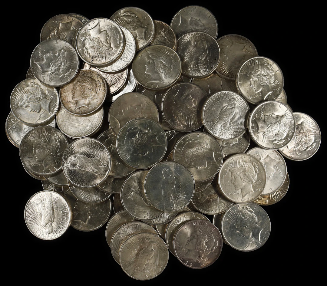 (65.739 oz, 2044.746 g ASW). Lot of (85) Mixed Date Peace Silver Dollars.