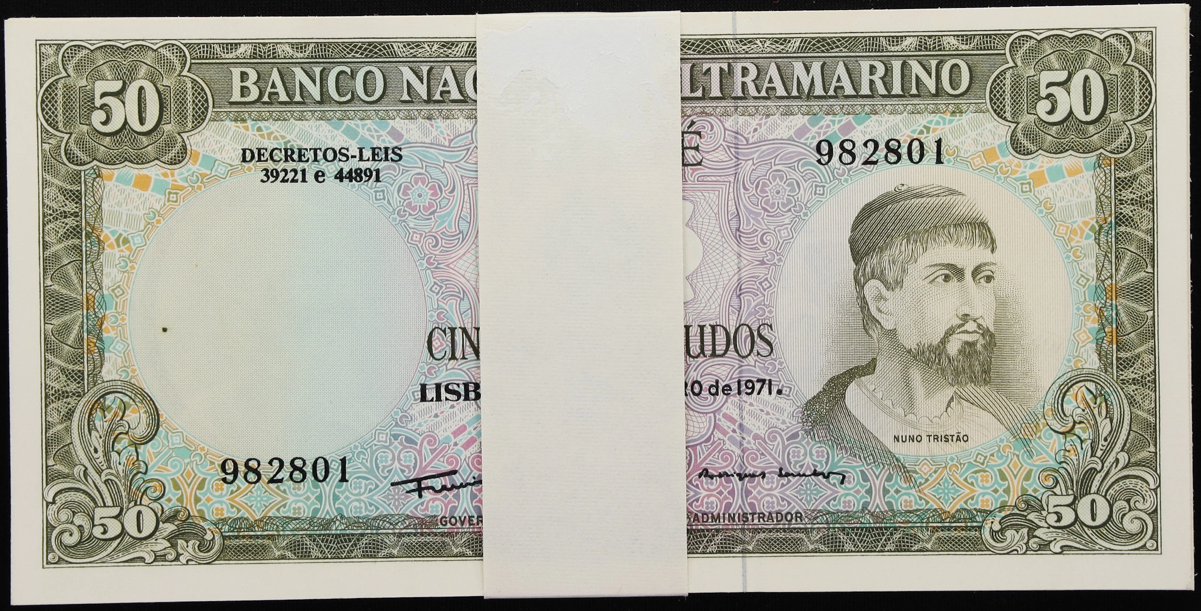 PORTUGUESE GUINEA. Pack of (100). Banco Nacional Ultramarino. 50 Escudos