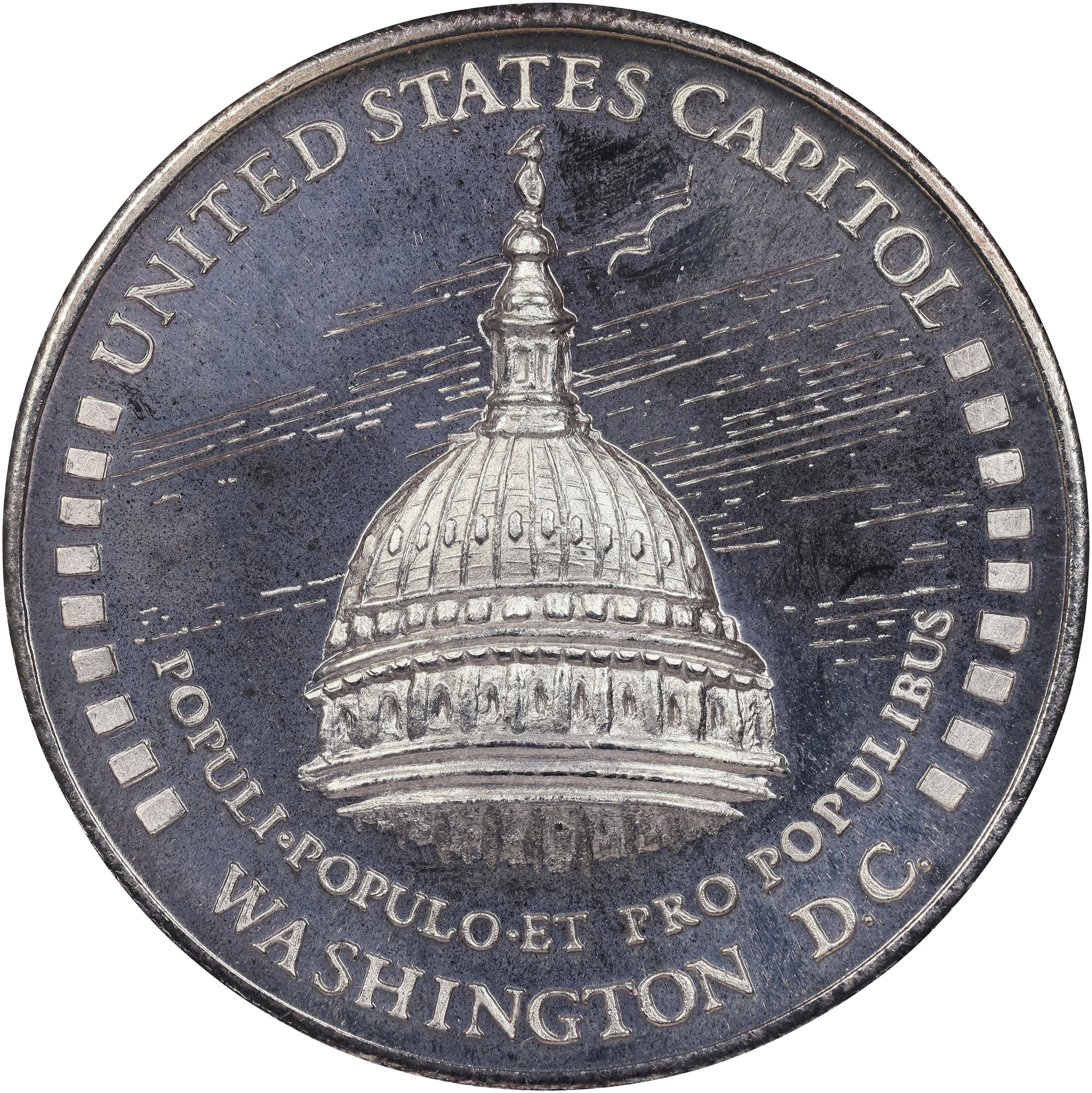 (2 oz, 62.208 g ASW). U.S. Capitol "Free the Eagle" 2 oz Silver Round.