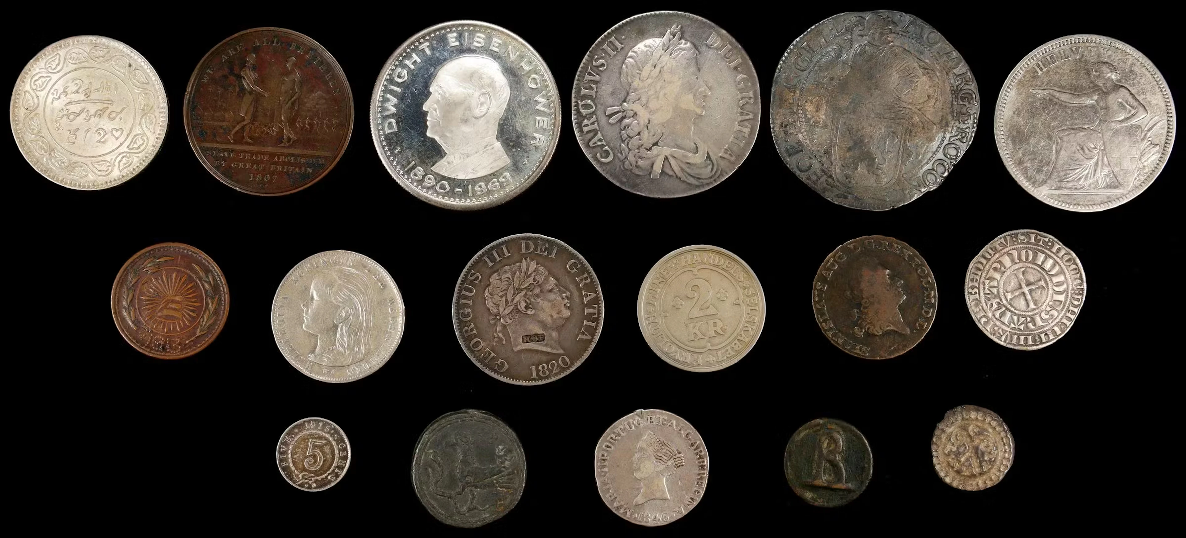 MIXED LOTS. Group of Mixed Issues (17 Pieces), ND (ca. 13th to 20th