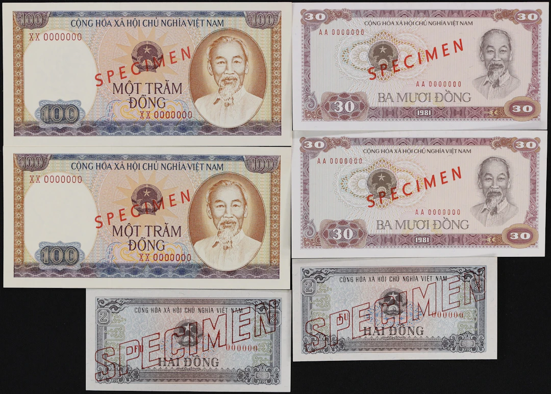 VIETNAM. Lot of (6). State Bank of Vietnam. 2, 30, & 100 Dong, 1980-81.
