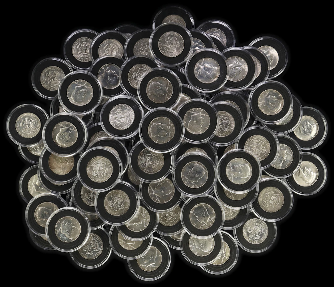 (14.652 oz, 455.736 g ASW). $49.50 Face Value in 40% Kennedy Silver