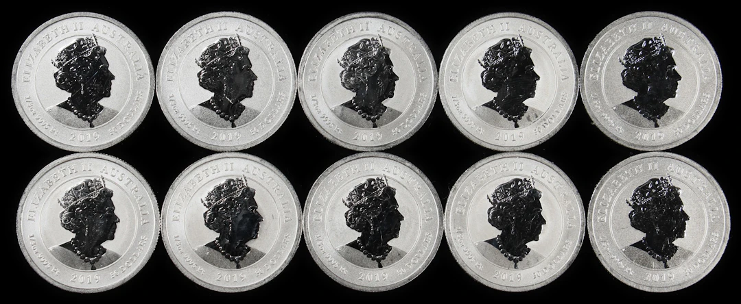 (3.333 oz, 103.68 g APtW). Australia. Lot of (10) 2019 Humpback Whale