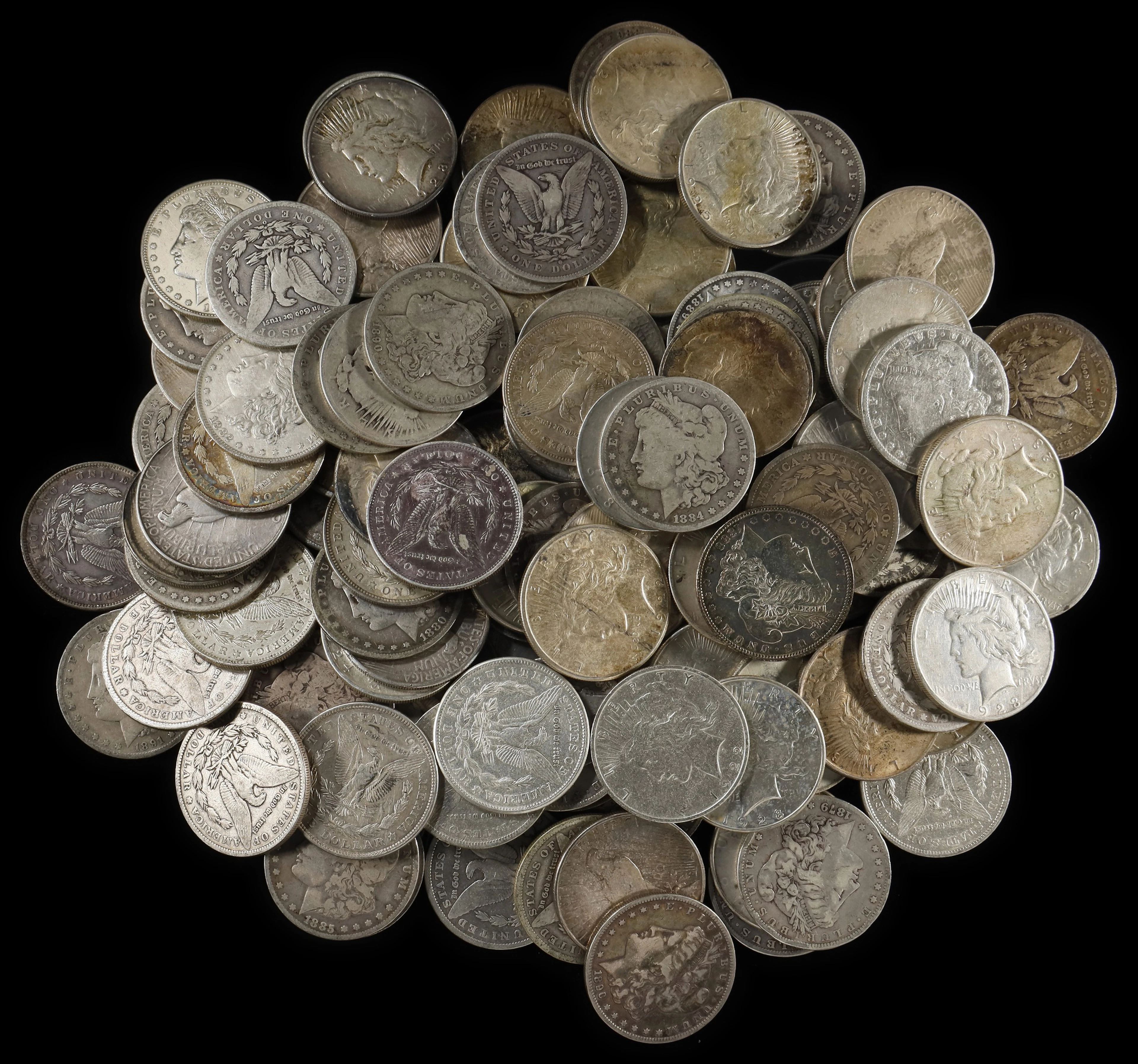 (92.808 oz, 2886.7 g ASW). Lot of (120) Mixed Date Morgan and Peace