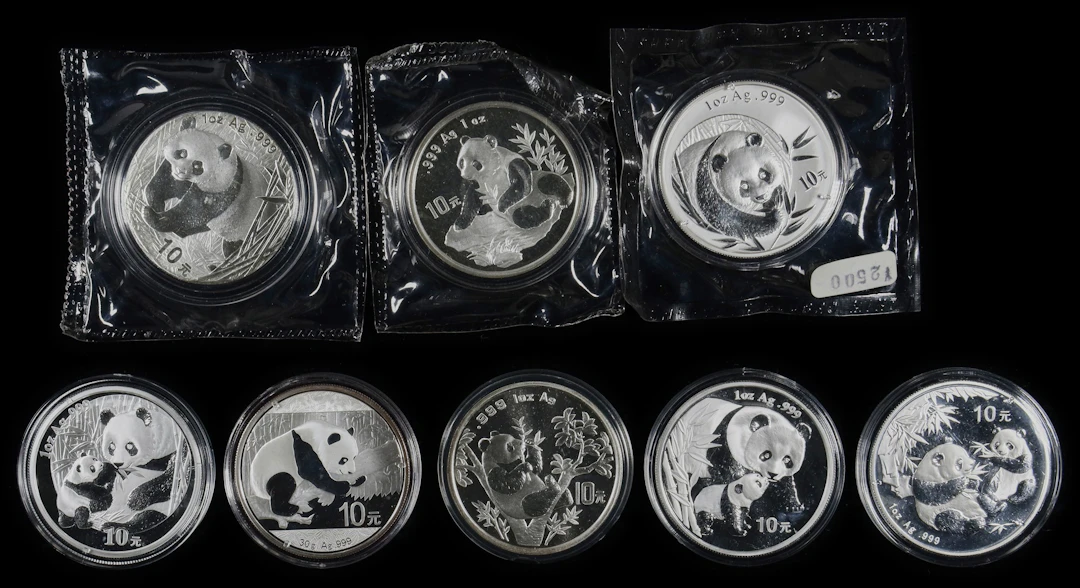 (t) CHINA. Octet of Silver 10 Yuan (8 Pieces), 1995-2016. Panda Series.