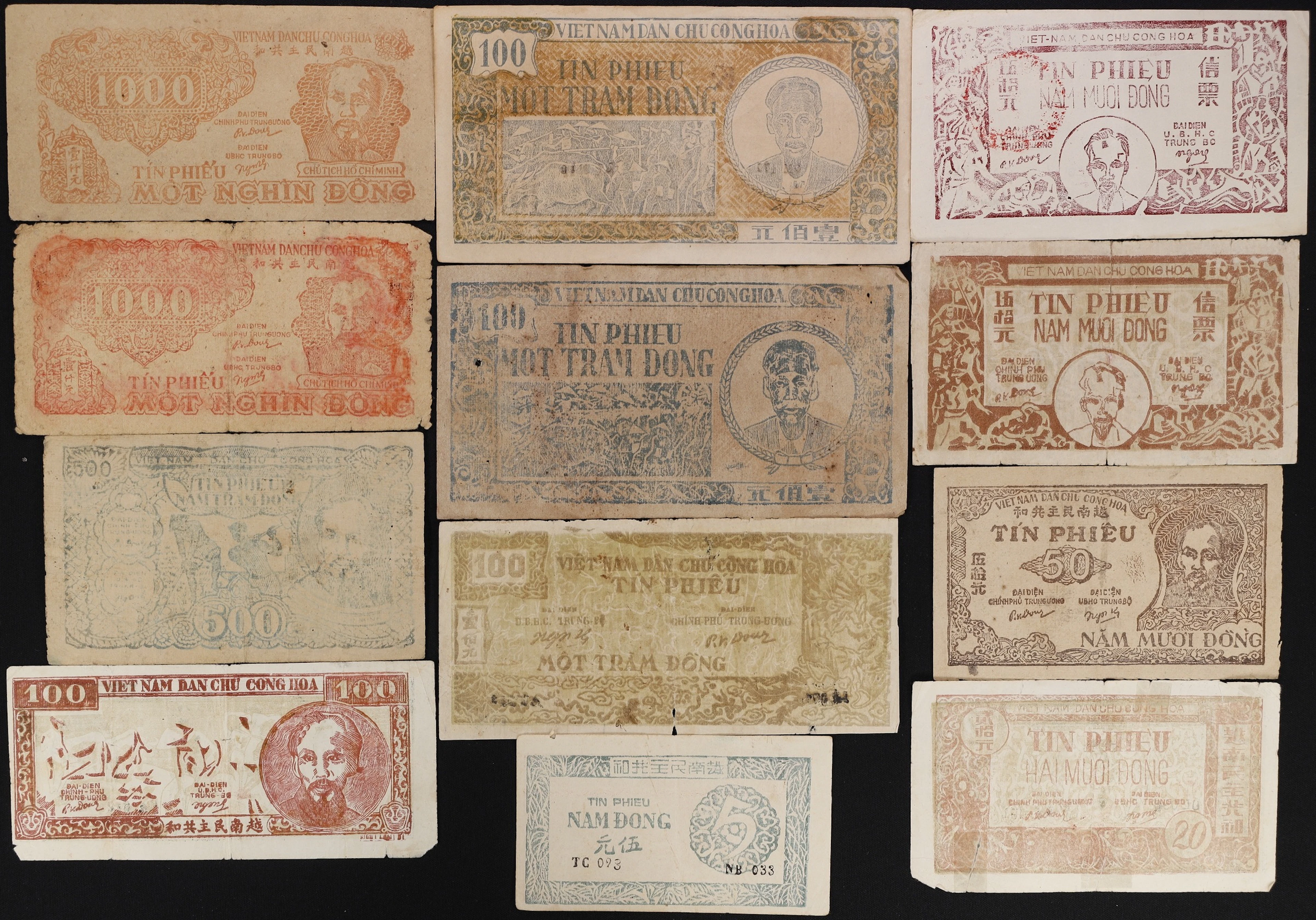 VIETNAM. Lot of (12). Viet-Nam Dan-Chu Cong-Hoa. 5, 20, 50, 100, 500