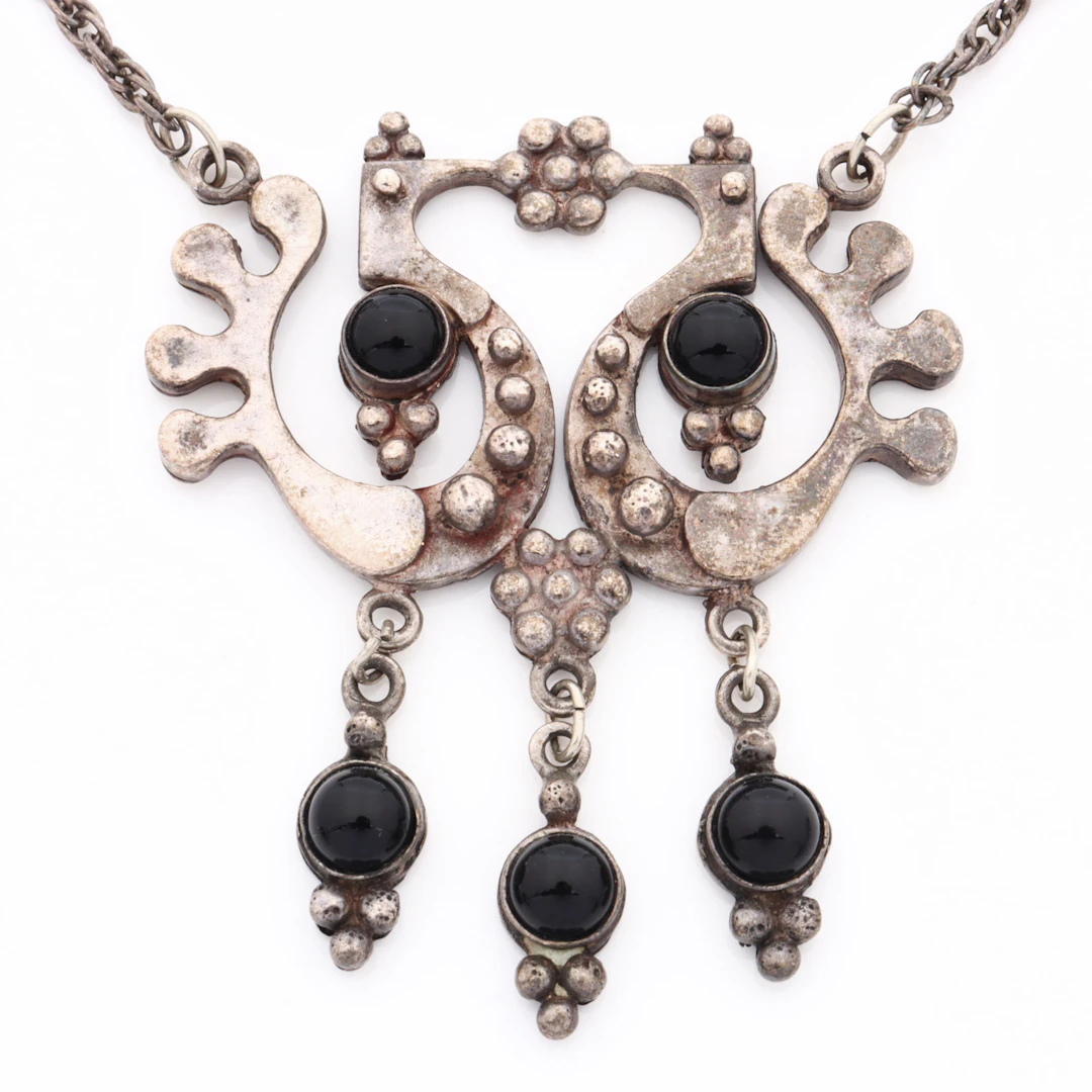 Collier