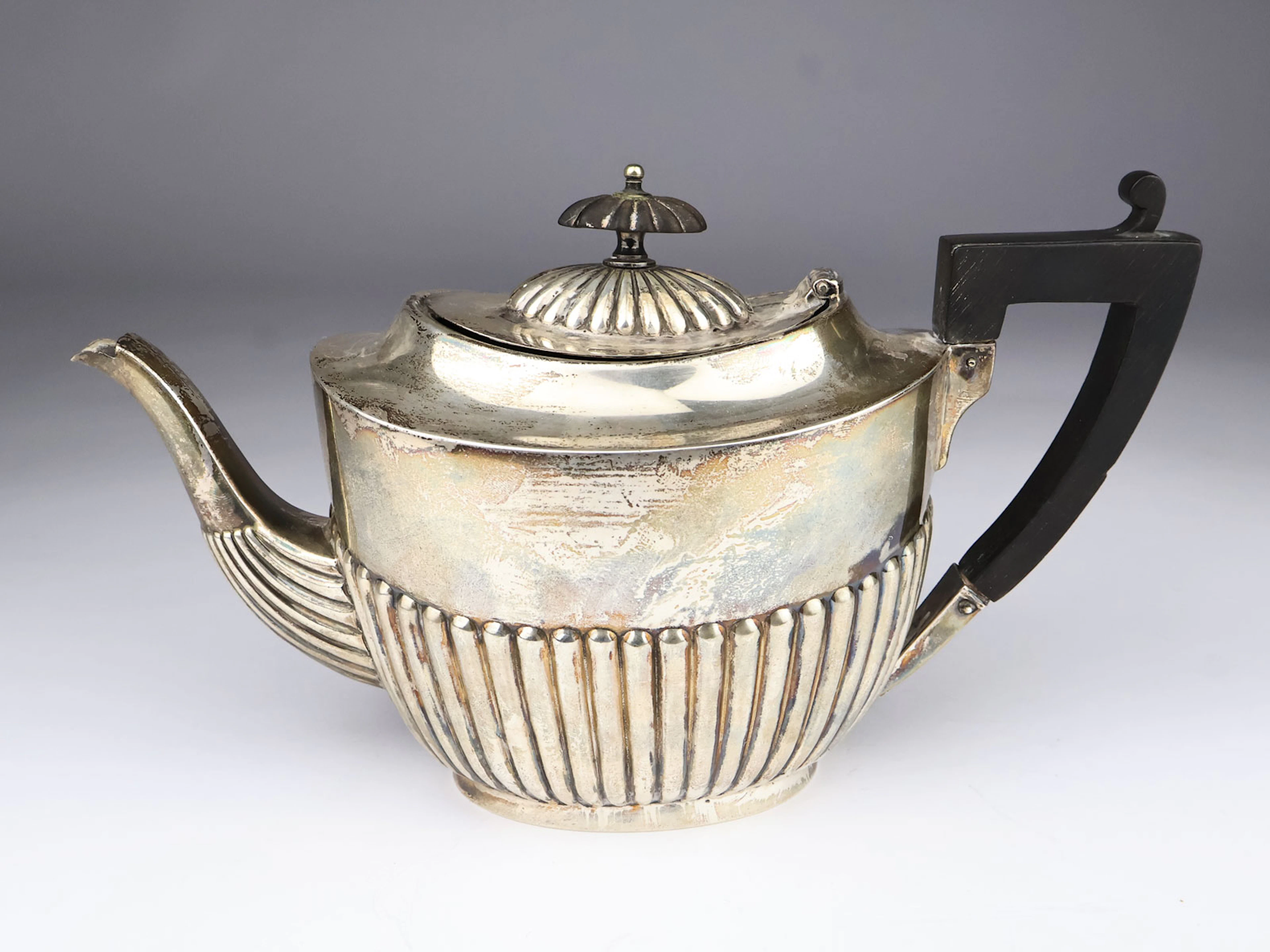 J. H. Potter - Teekanne