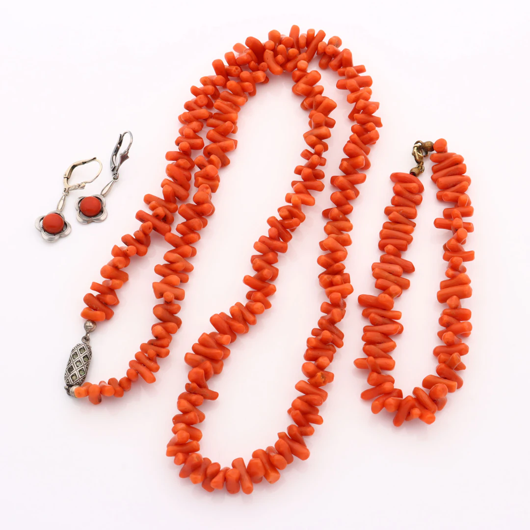 Damenschmuck - Koralle