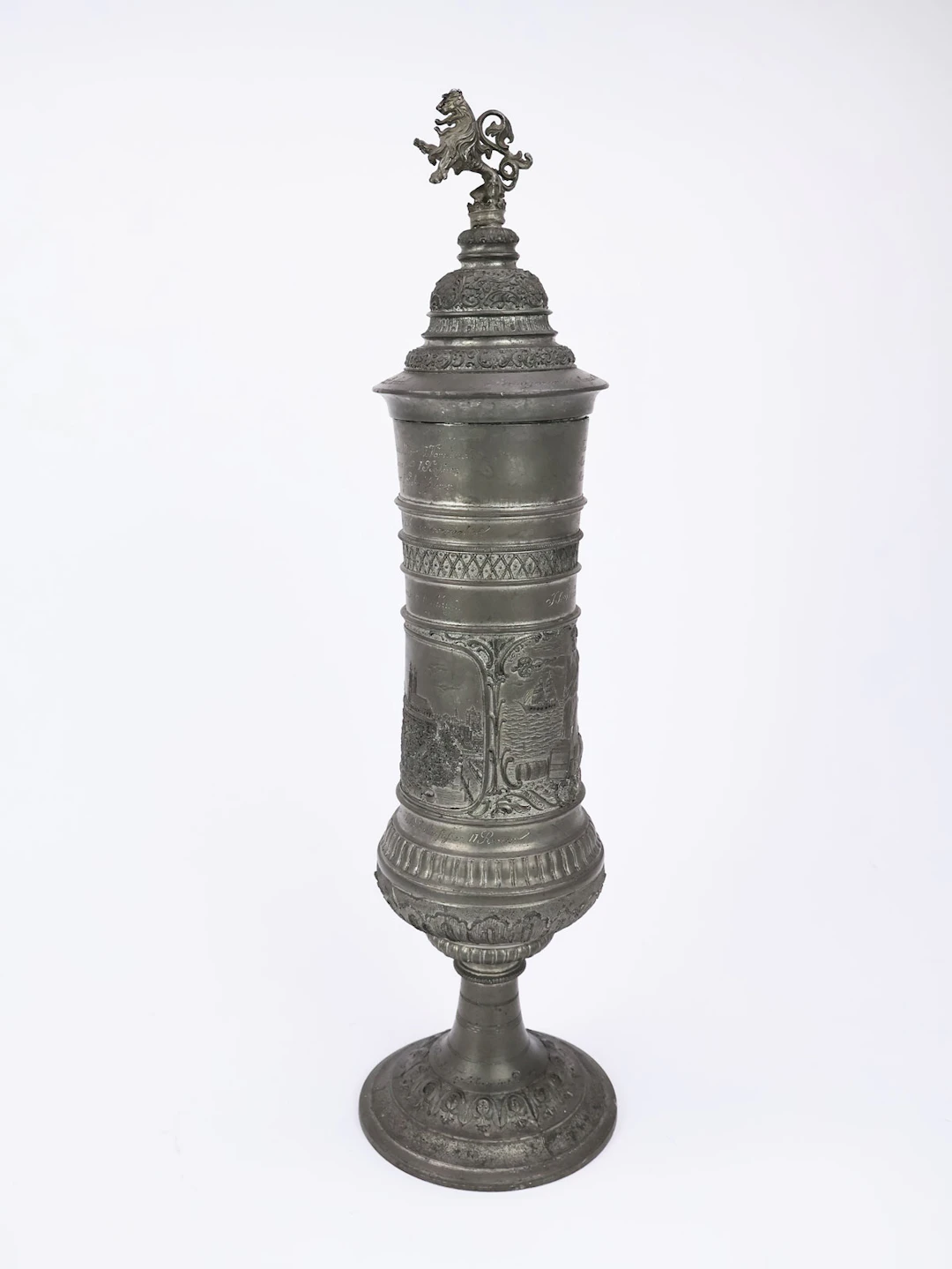 Deckelpokal