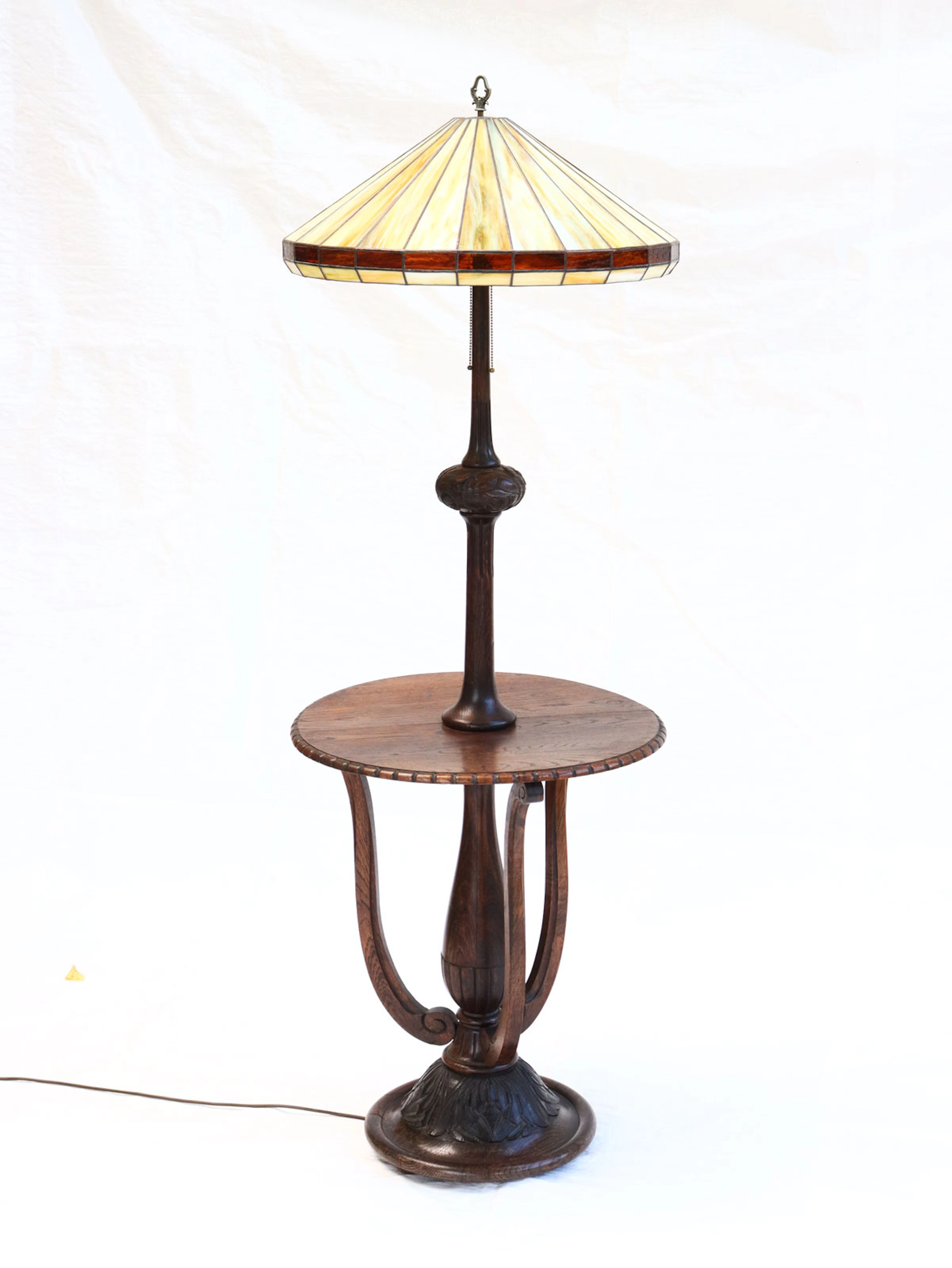 Art déco - Lampentisch