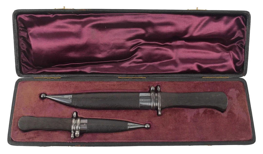 Scarce Imperial Russian Egor Samsonov hunting knife and skinning set