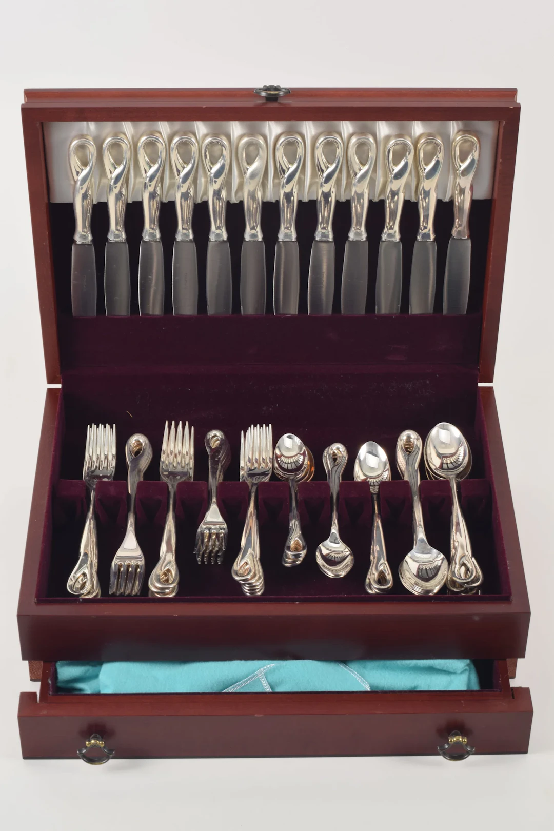 Tiffany & Co. Elsa Peretti, Padova pattern sterling silver flatware