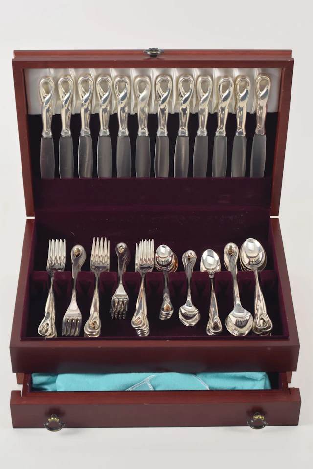 Tiffany & Co. Elsa Peretti, Padova pattern sterling silver flatware