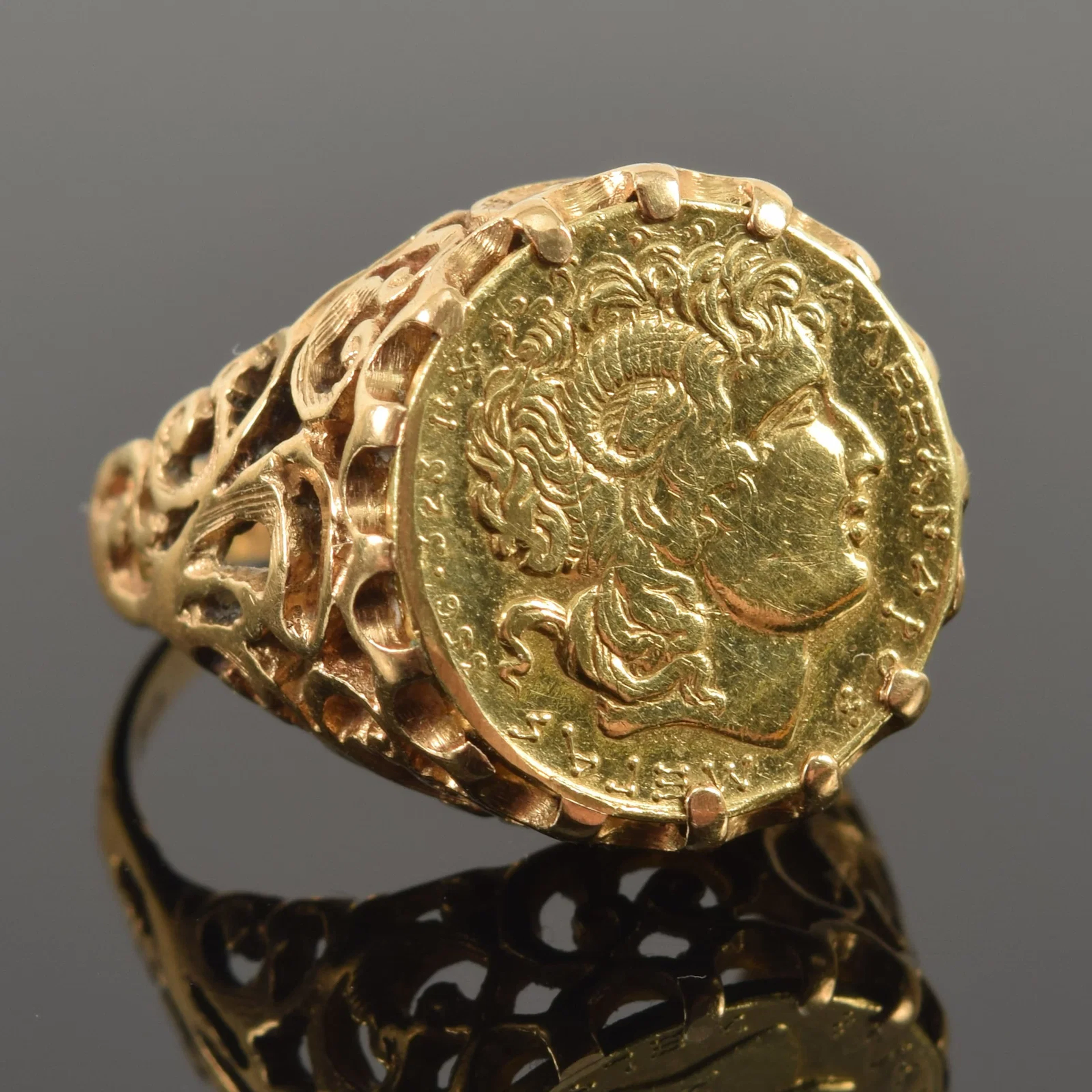 Ancient Greek style gold coin mounted antique ring. 22K gold coin