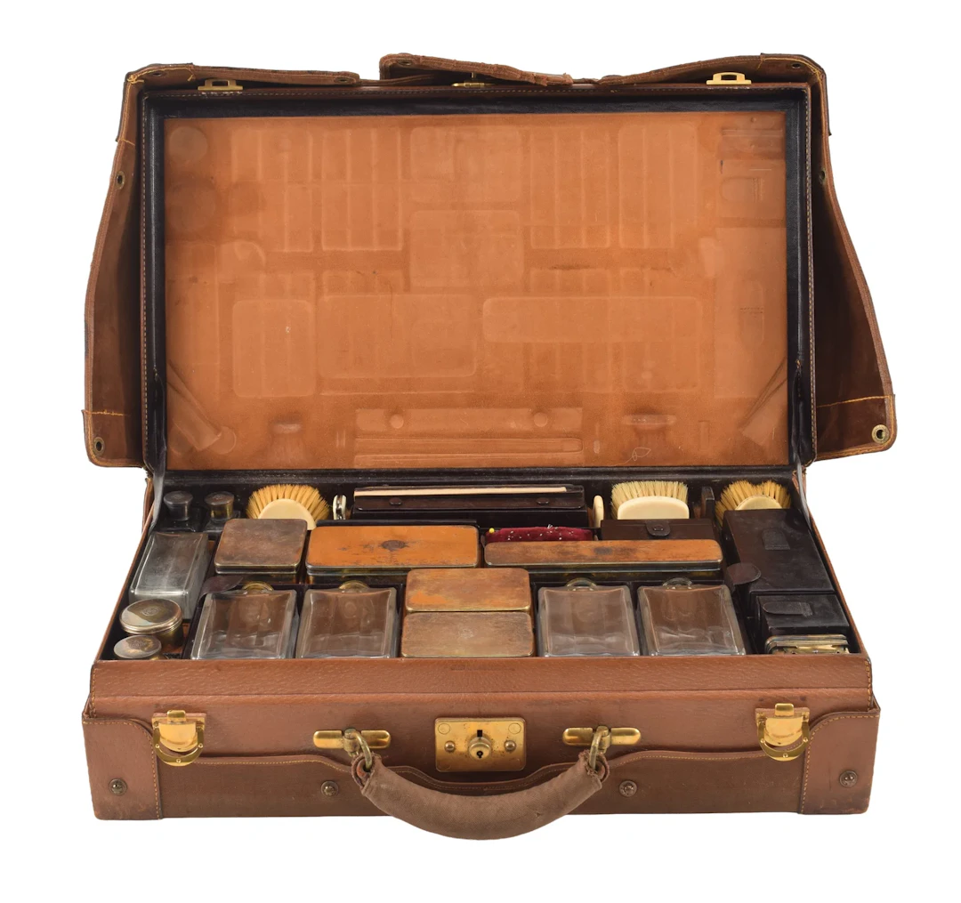 Fine quality French gilt silver travel dresser set belonging to Irwin