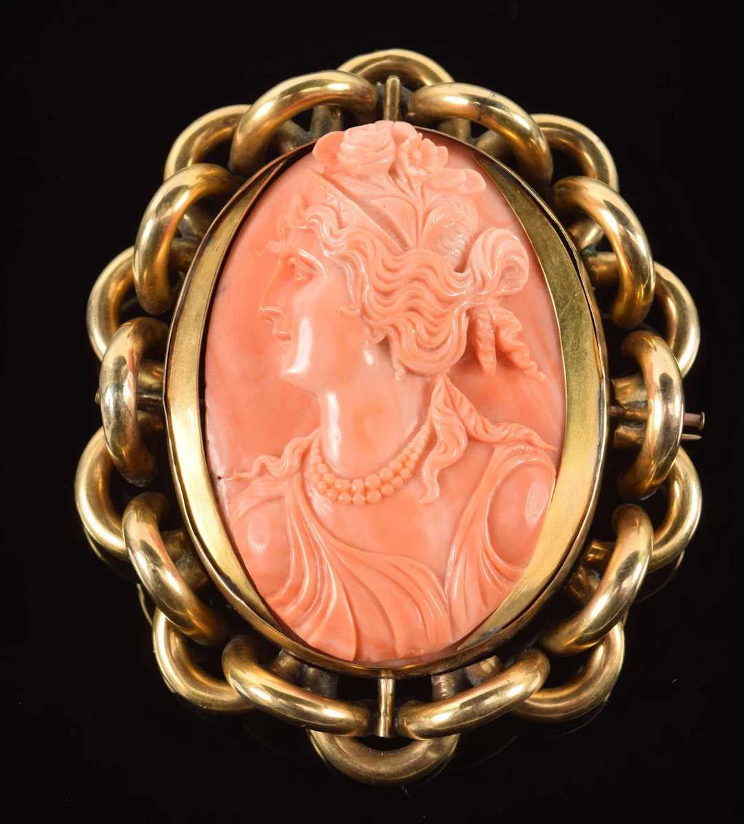 Antique 15K gold fine quality carved coral cameo brooch/pendant. High