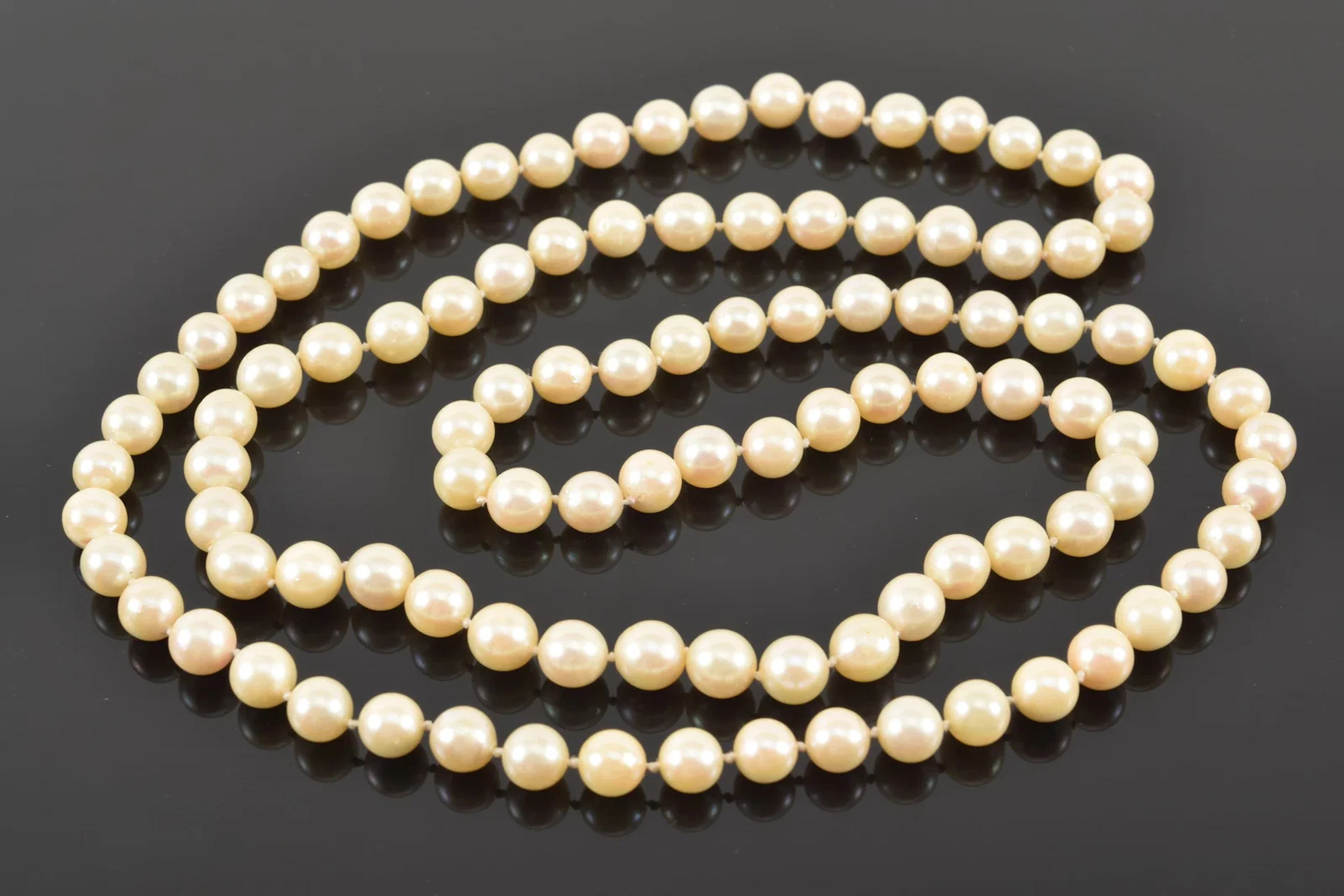 Pearl endless necklace. 38in length. Pearls measure approx. 8.0-9.0mm.