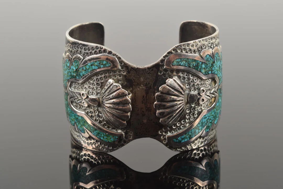 Signed Southwest Native American silver and turquoise inlaid cuff