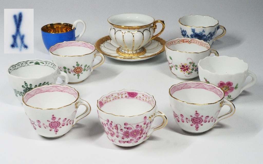 Sammlung von verschiedenen Moccatassen. MEISSEN 19./20. Jahrhundert