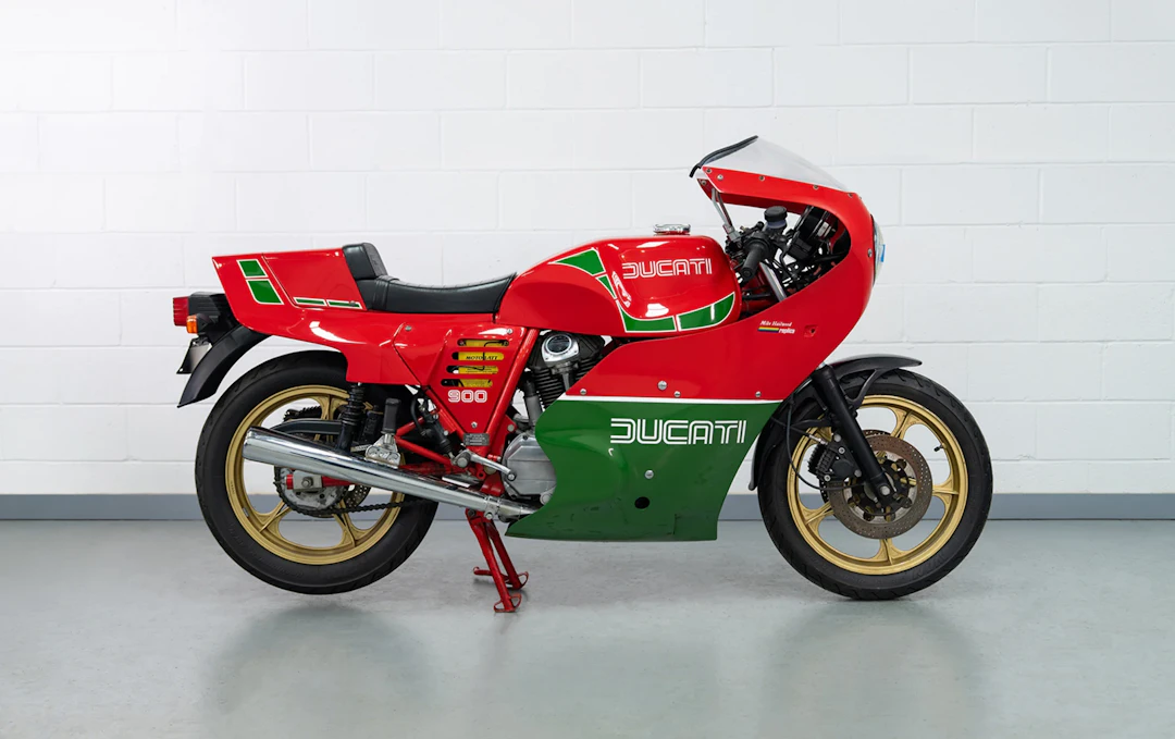 1982 Ducati 900 Mike Hailwood Replica