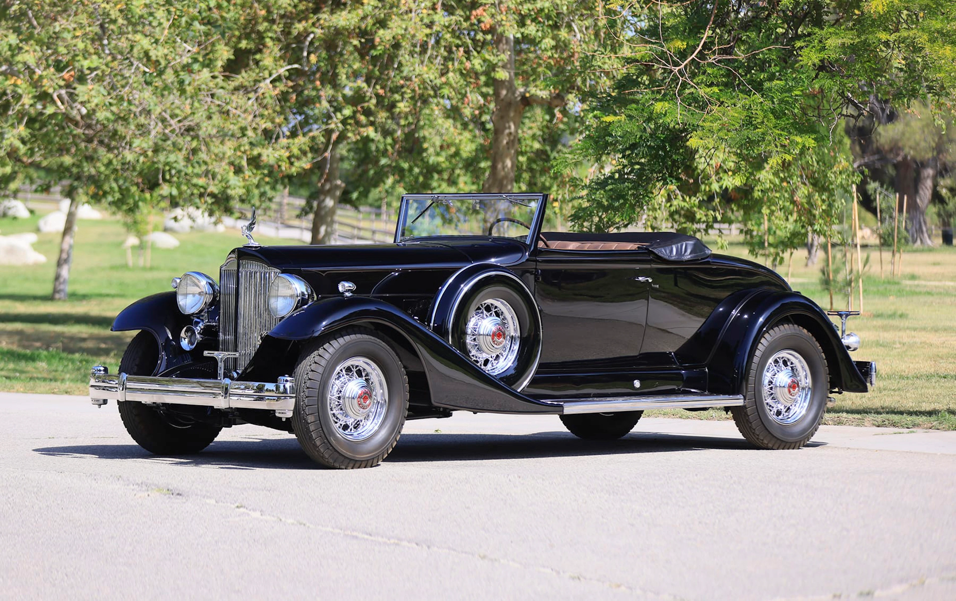 1933 Packard Twelve 1005 Coupe Roadster