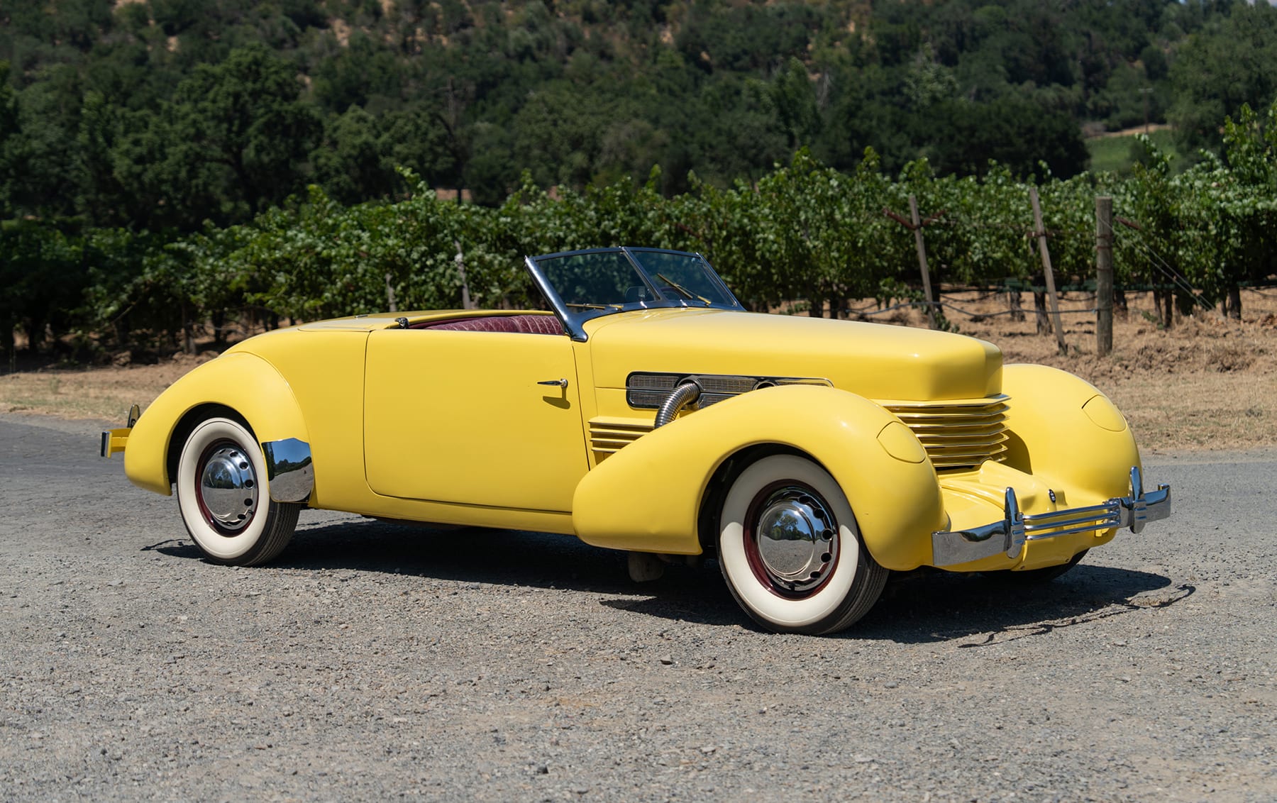 1936 Cord 810 Cabriolet 'Sportsman'