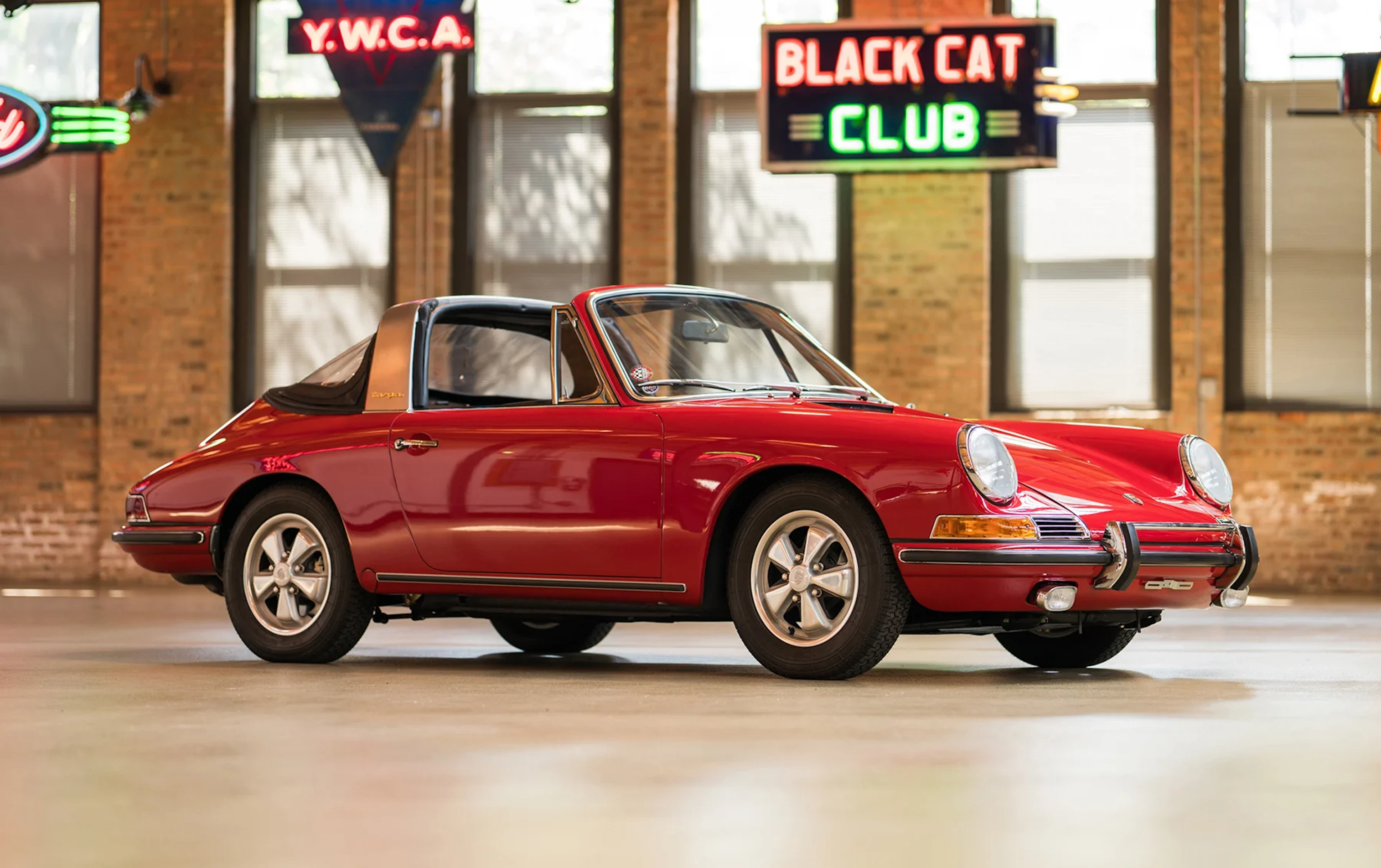1967 Porsche 911 2.0 S Soft-Window Targa