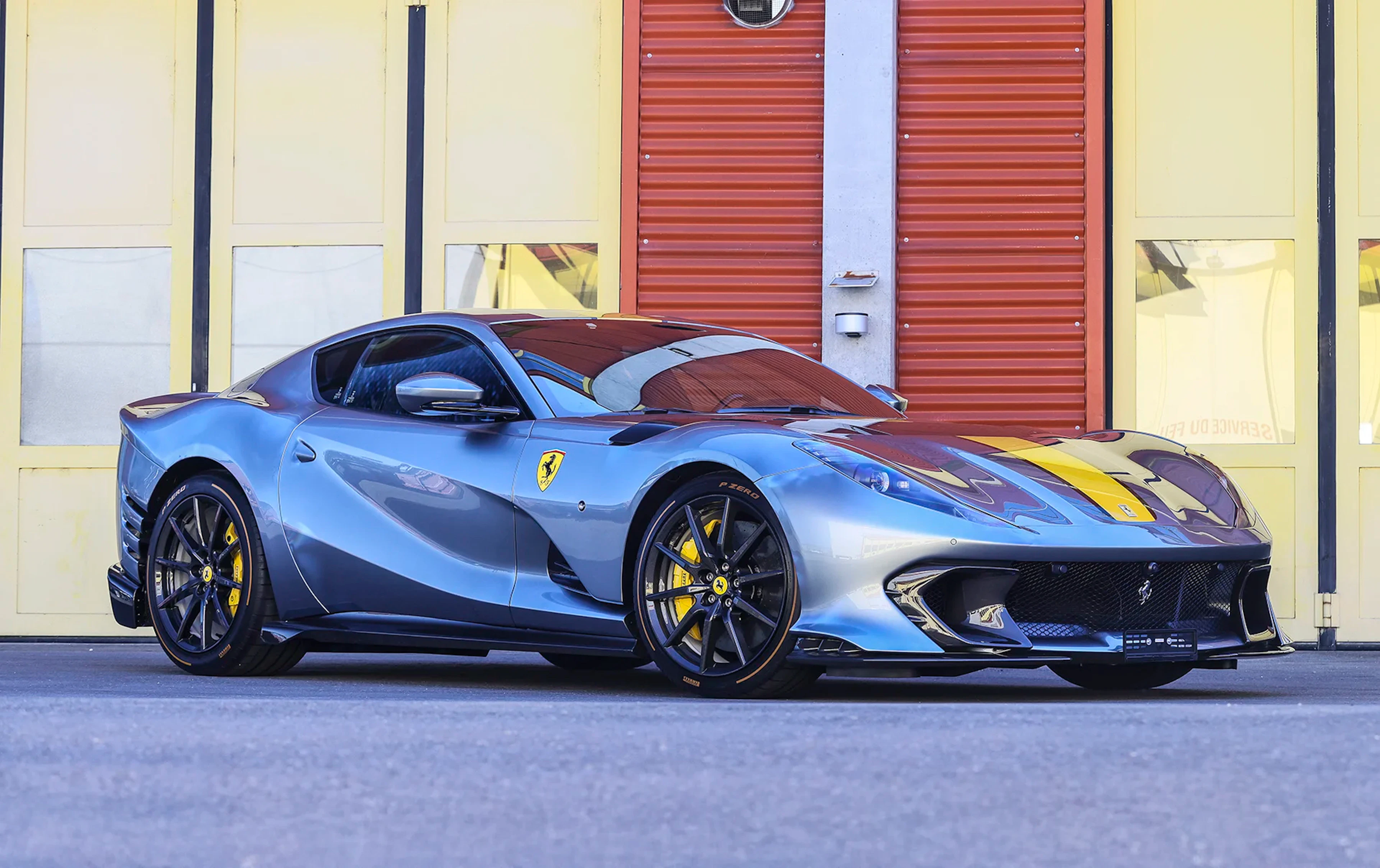 2025 Ferrari 812 Competizione Coupé