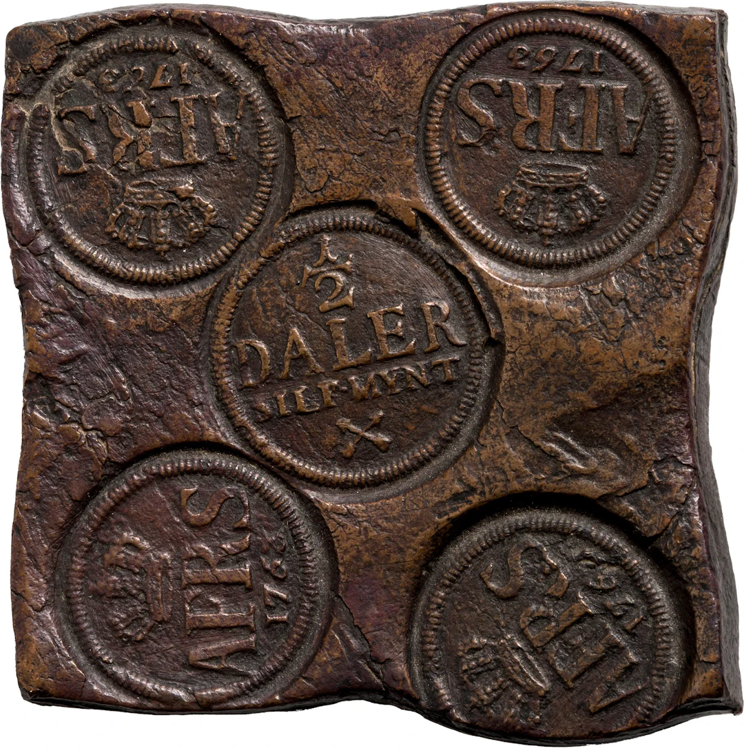 ADOLF FREDRIK (1751-1771). 1/2 daler SM 1753