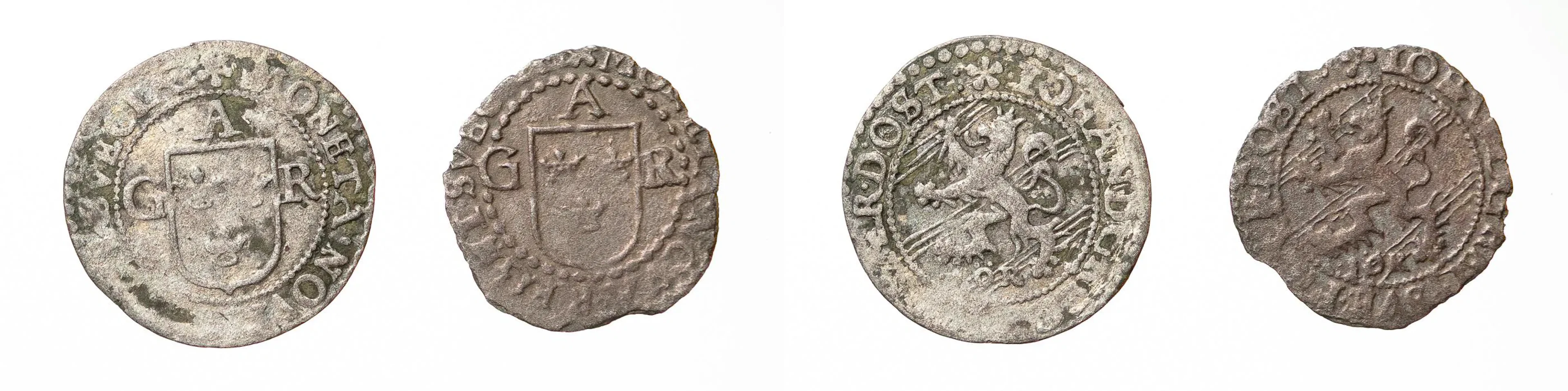 HERTIG JOHAN AV ÖSTERGÖTLAND (1606-1618). Lot of 2