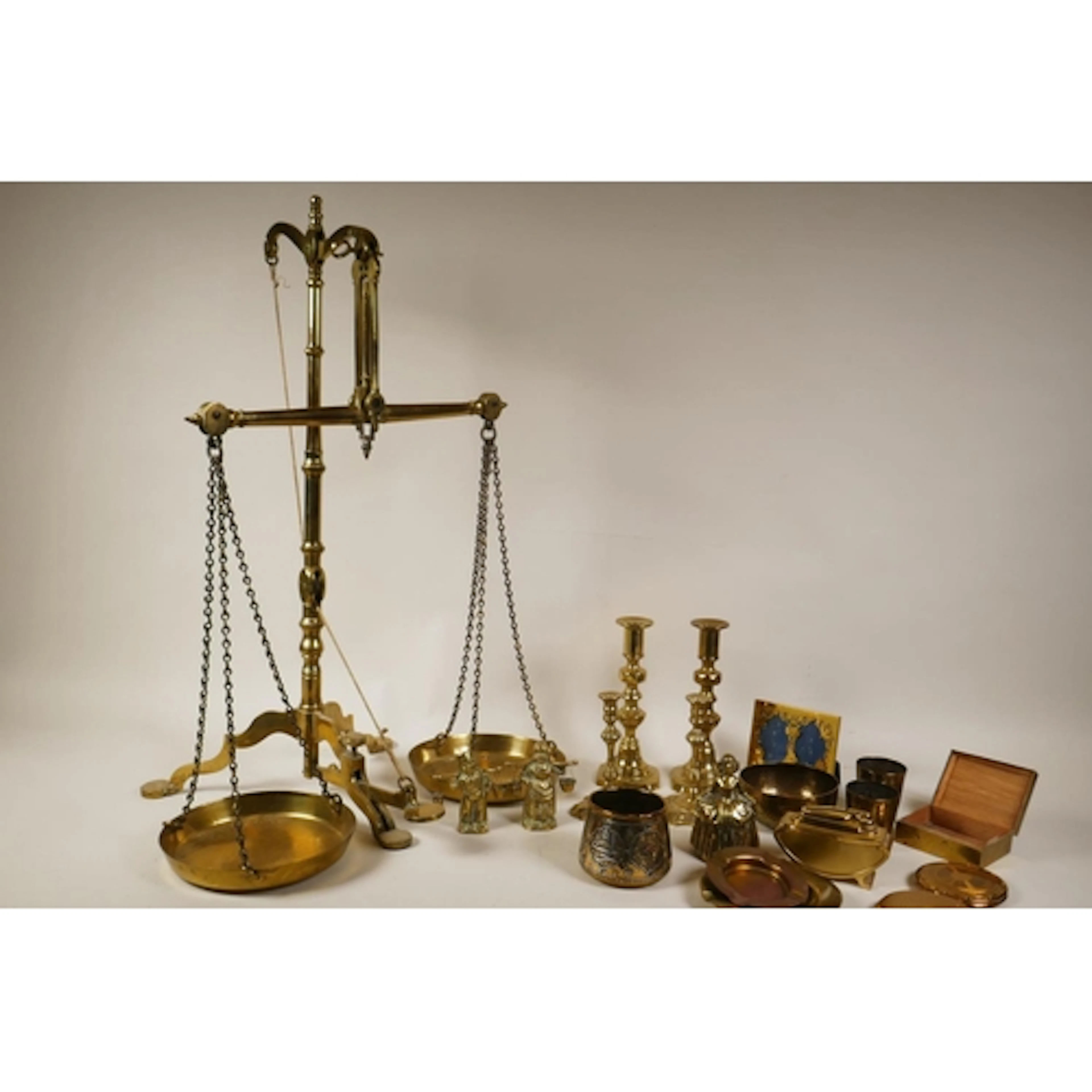 A set of Victorian Doyle & Sons brass balance scales, 58...