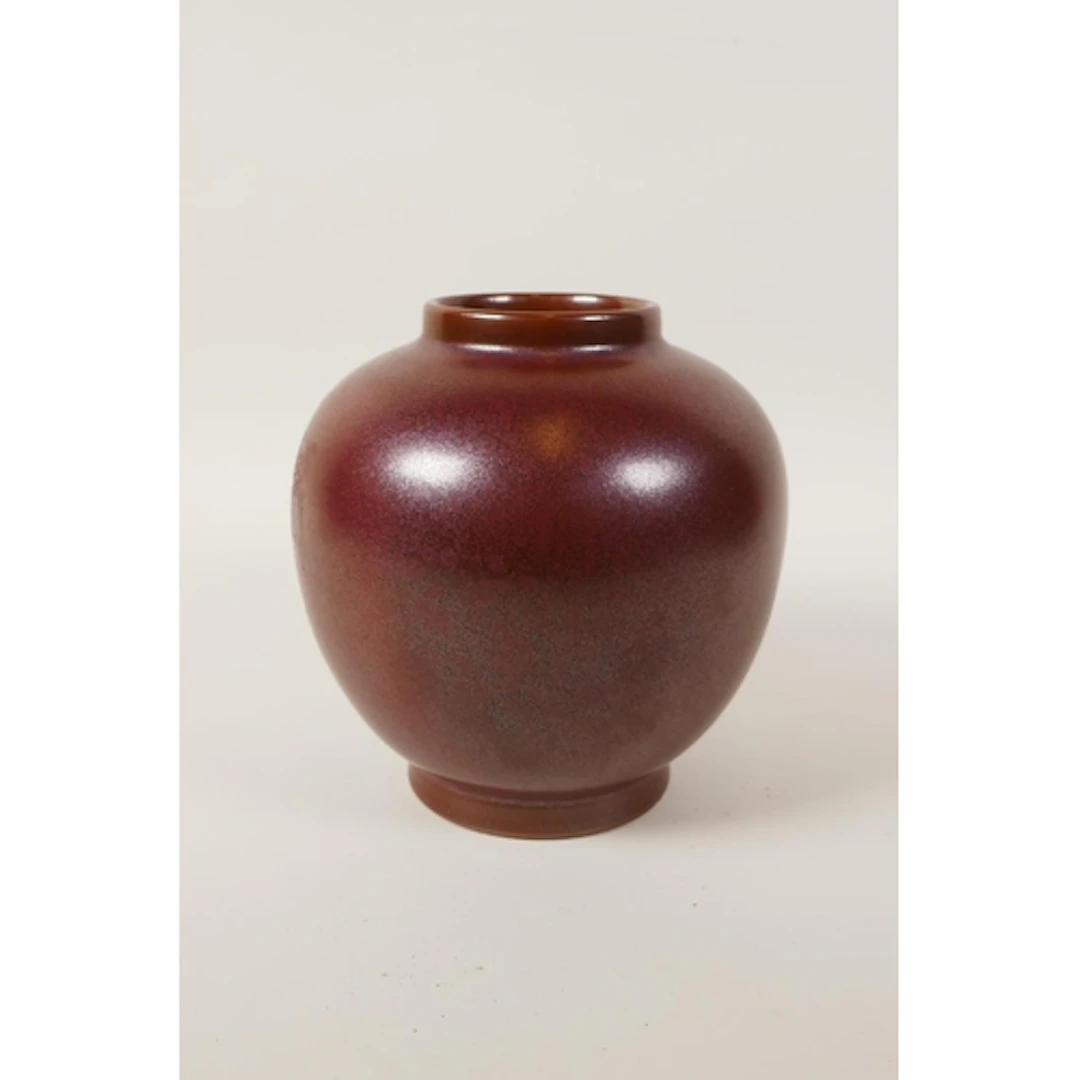 A Chinese copper lustre glazed porcelain vase/jar, Kangxi 6 ...