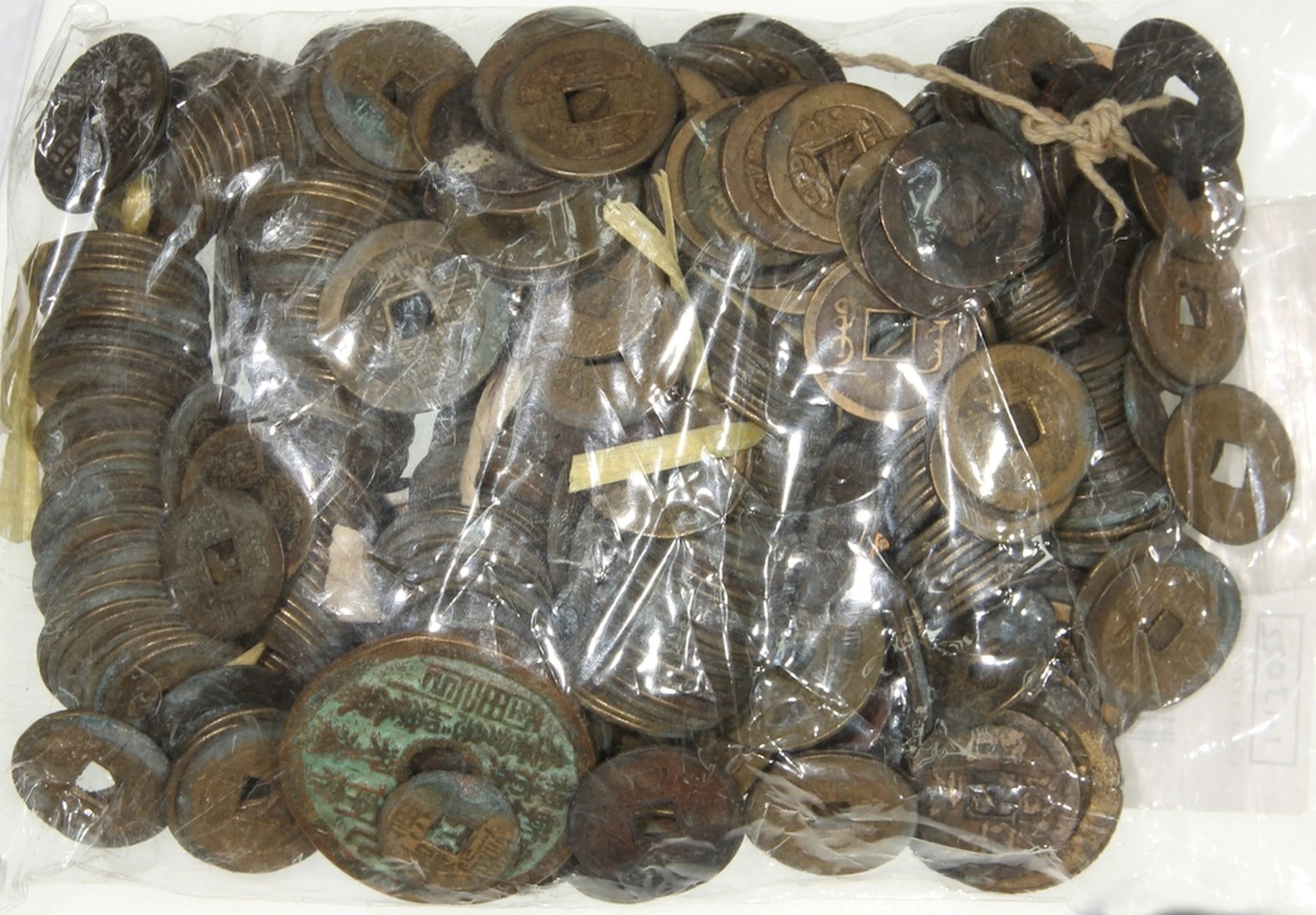 China, a large group of cash coins (400+), mainly Qing Dynasty