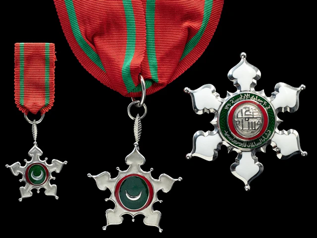 Sold by Order of a Direct Descendant The Order of Oman 3rd Class awarded