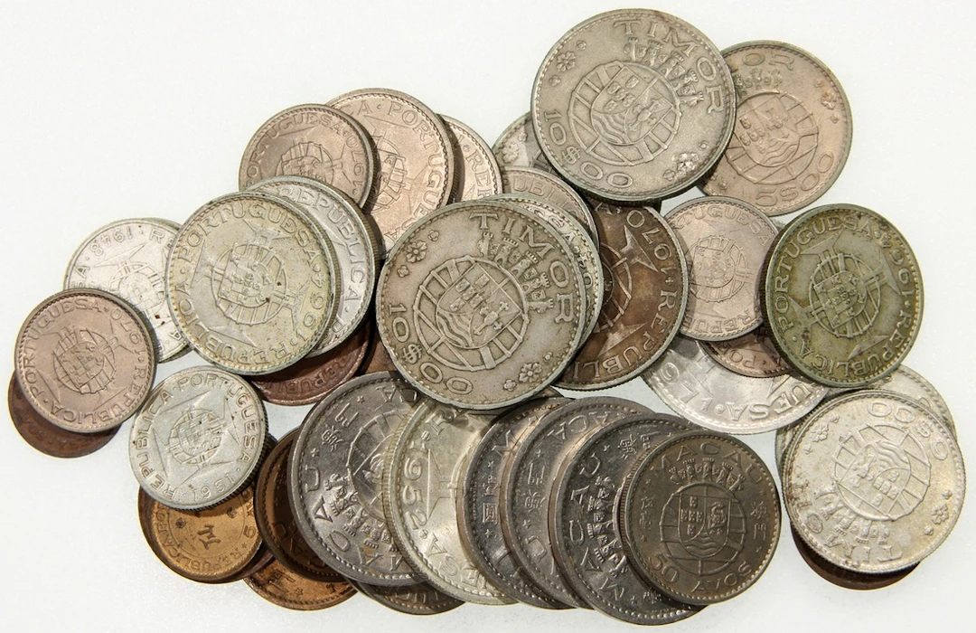 Macau / Timor, a group of 43x, including