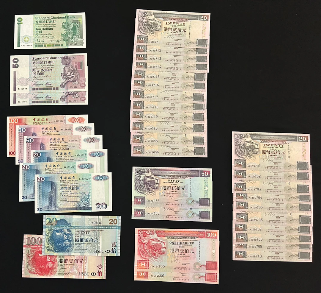 Hong Kong Banknotes, a group of 37x A/AA prefixes, replacements and