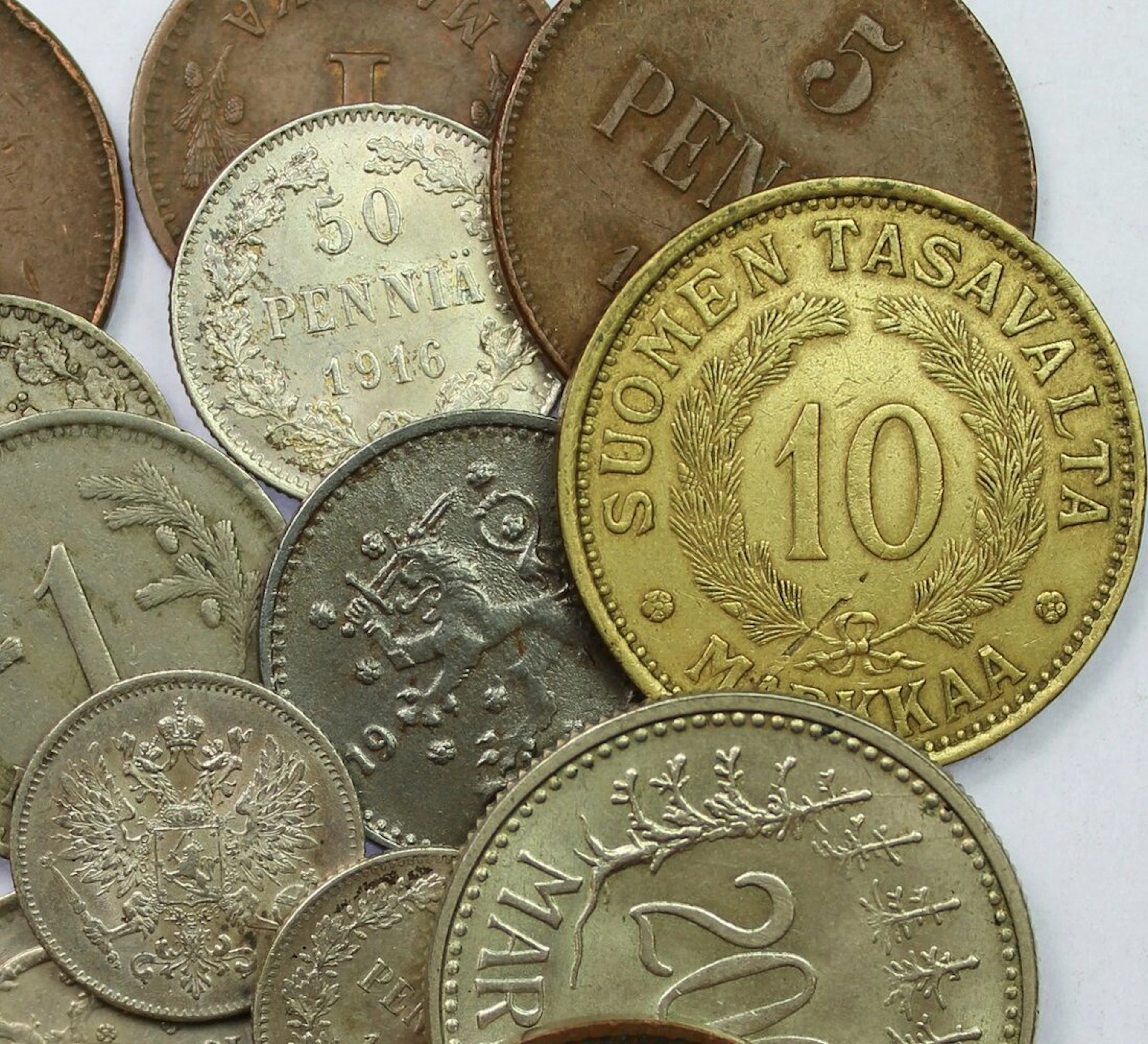 Finland (17), Penni [2], 1894; 1909; 5-Pennia [3], 1866; 1907; 1916;