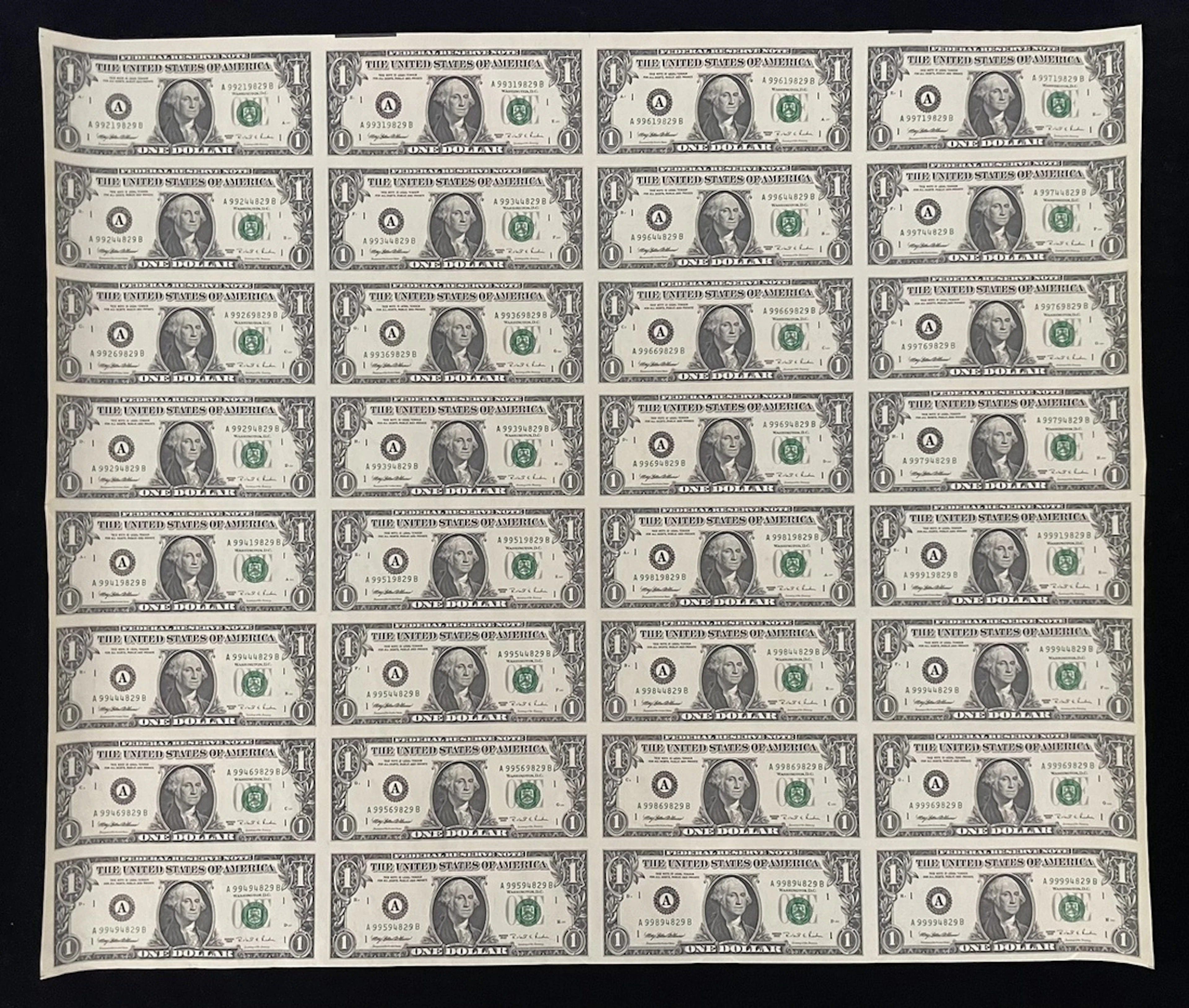 United States, Federal Reserve Note, an uncut sheet of 32x $1, 1995