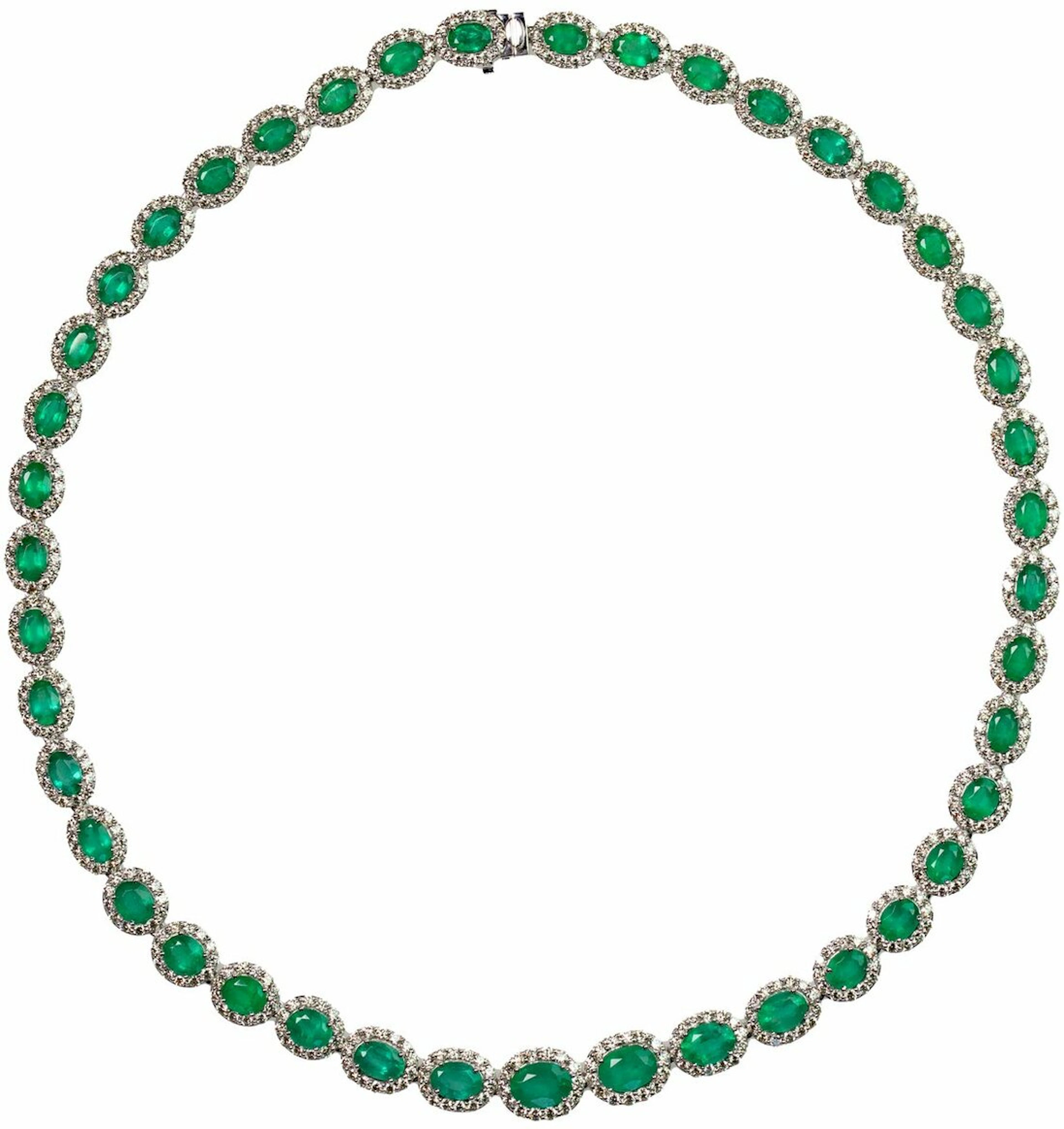 (Ω) AN EMERALD AND DIAMOND NECKLACE
