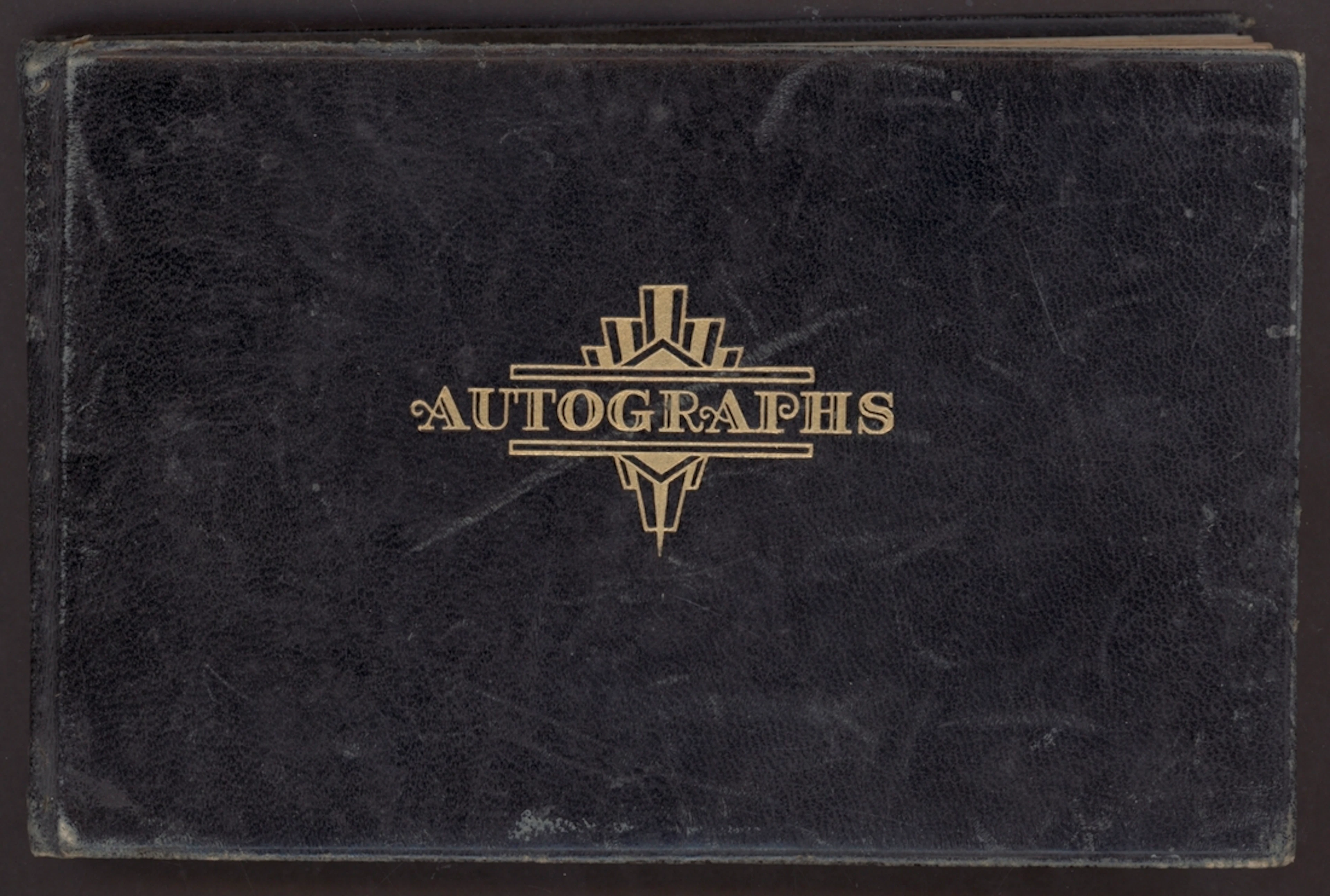 Great Britain Autograph Album 1938 - Autograph album with pages signed