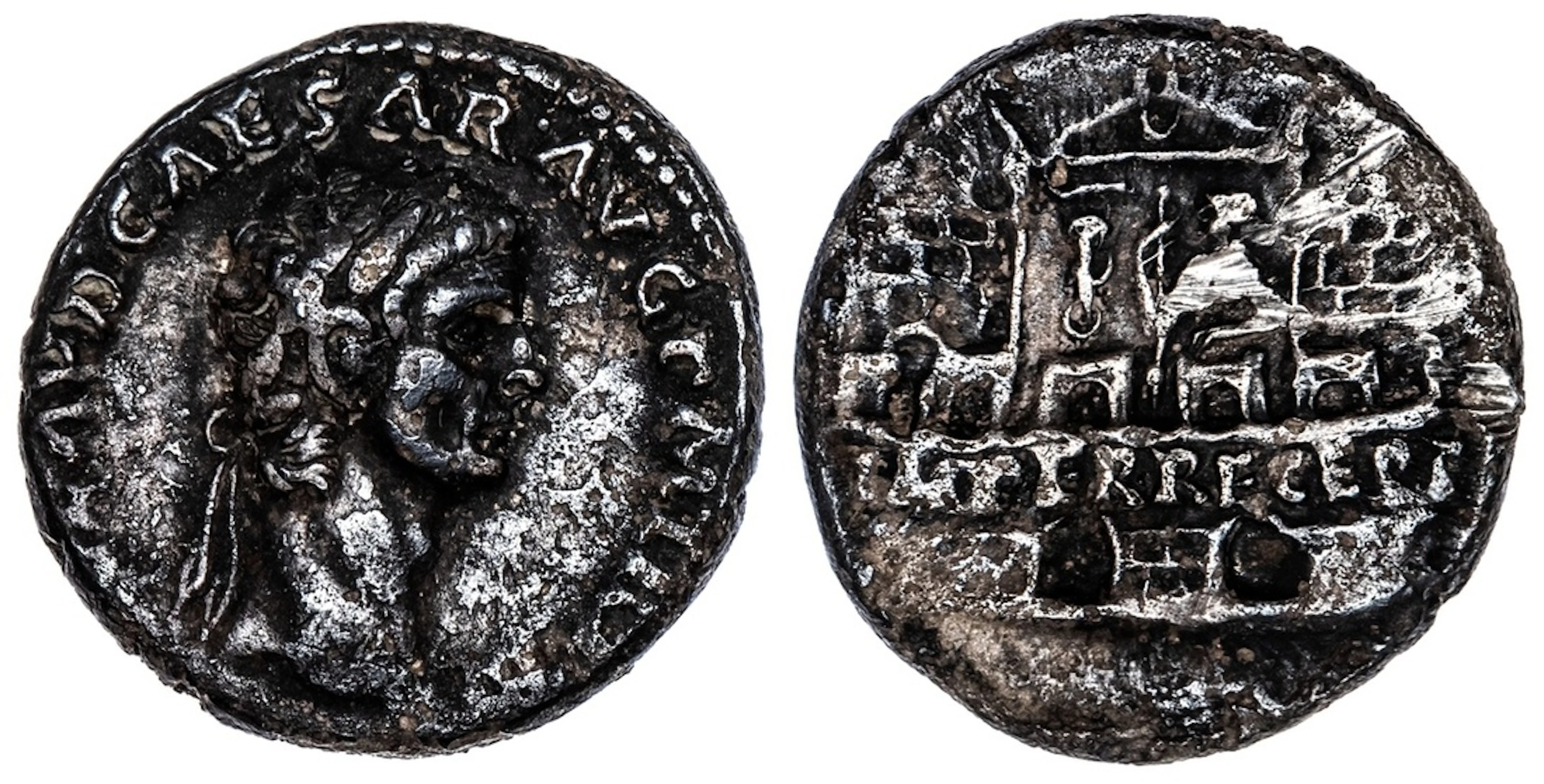 Roman Empire, Claudius (41-54 AD), AR Denarius, Rome, struck 44, [TI]
