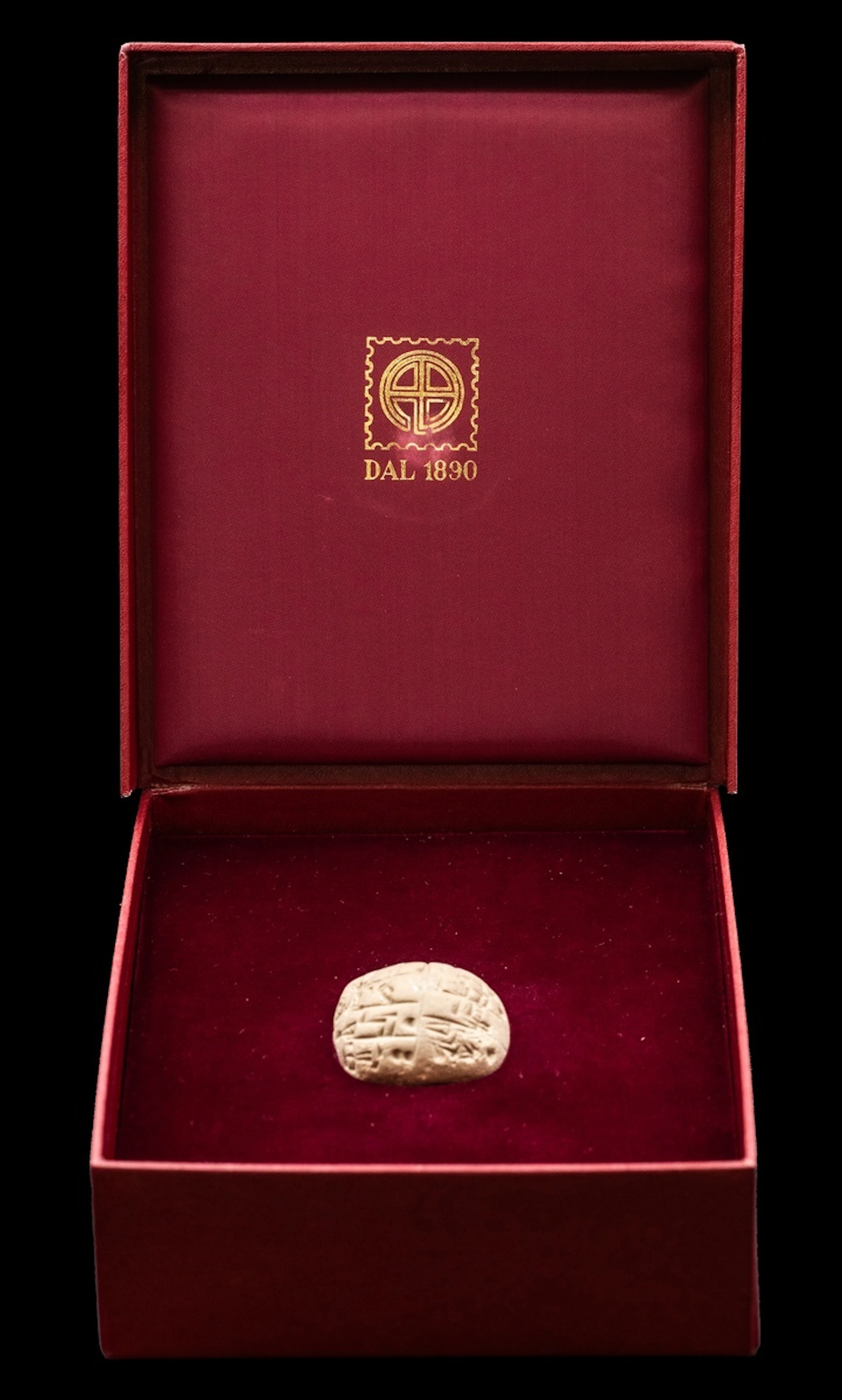 Mesopotamia Sumerian cuneiform script 2600 - 2400 B.C. (c.) Sumerian