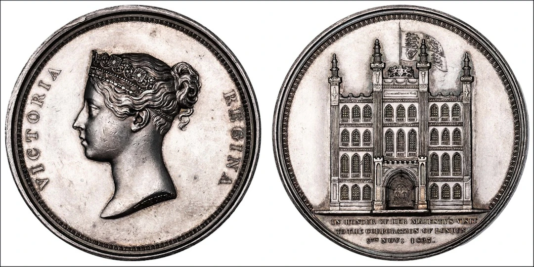 1837 Wyon City medal in silver complete with original case lined with
