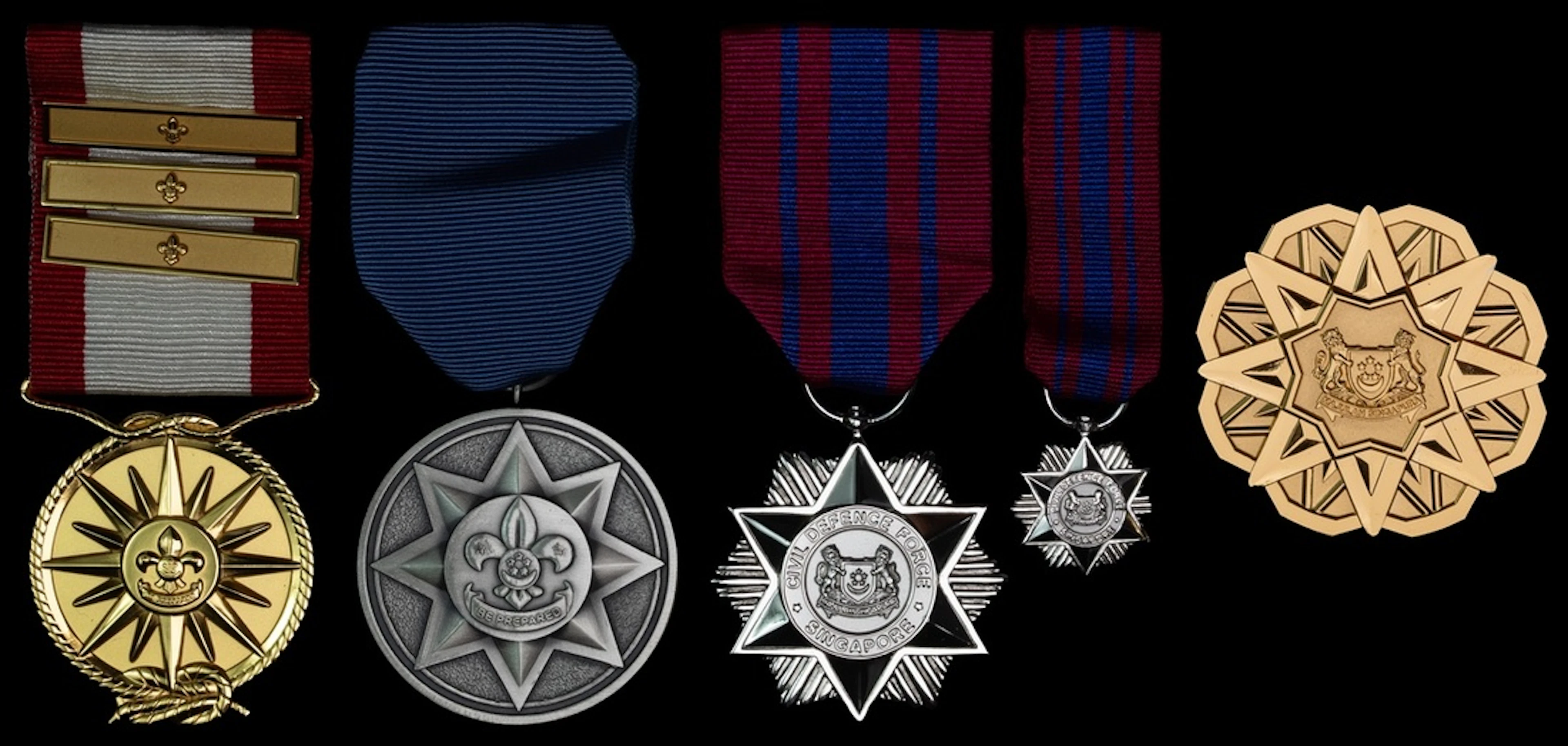 Singapore, Civil Defence L.S. & G.C. (30 Year) Medal, in fitted case