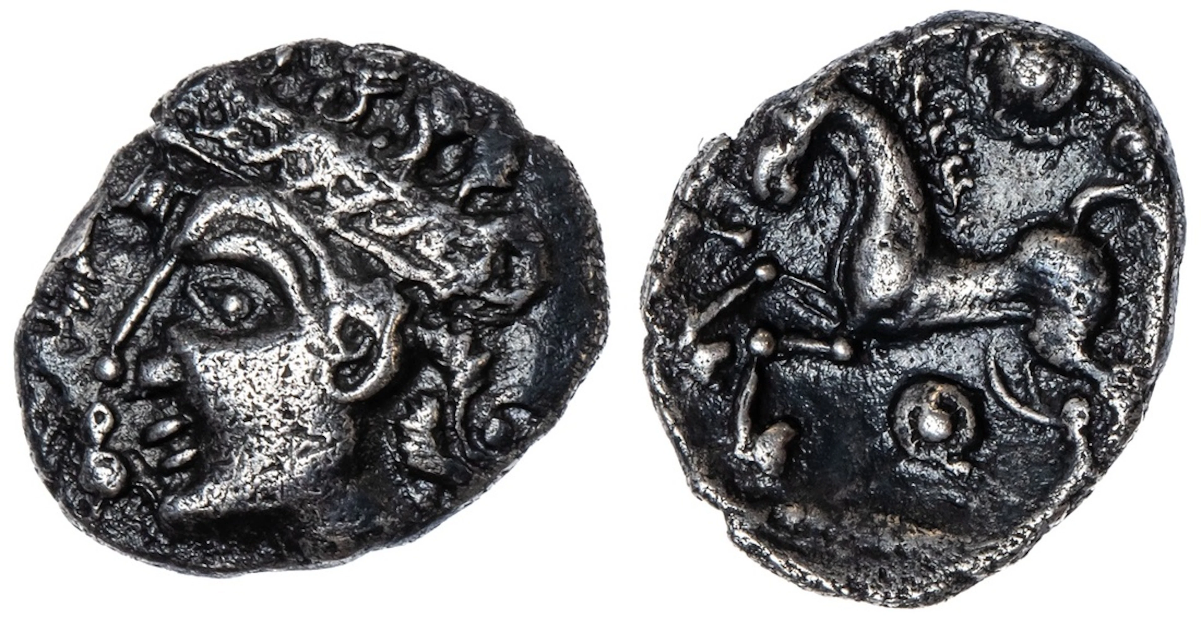 Iceni (50-15 BC), AR Unit, 'Bury Diadem' Type, female head left, heart-shaped