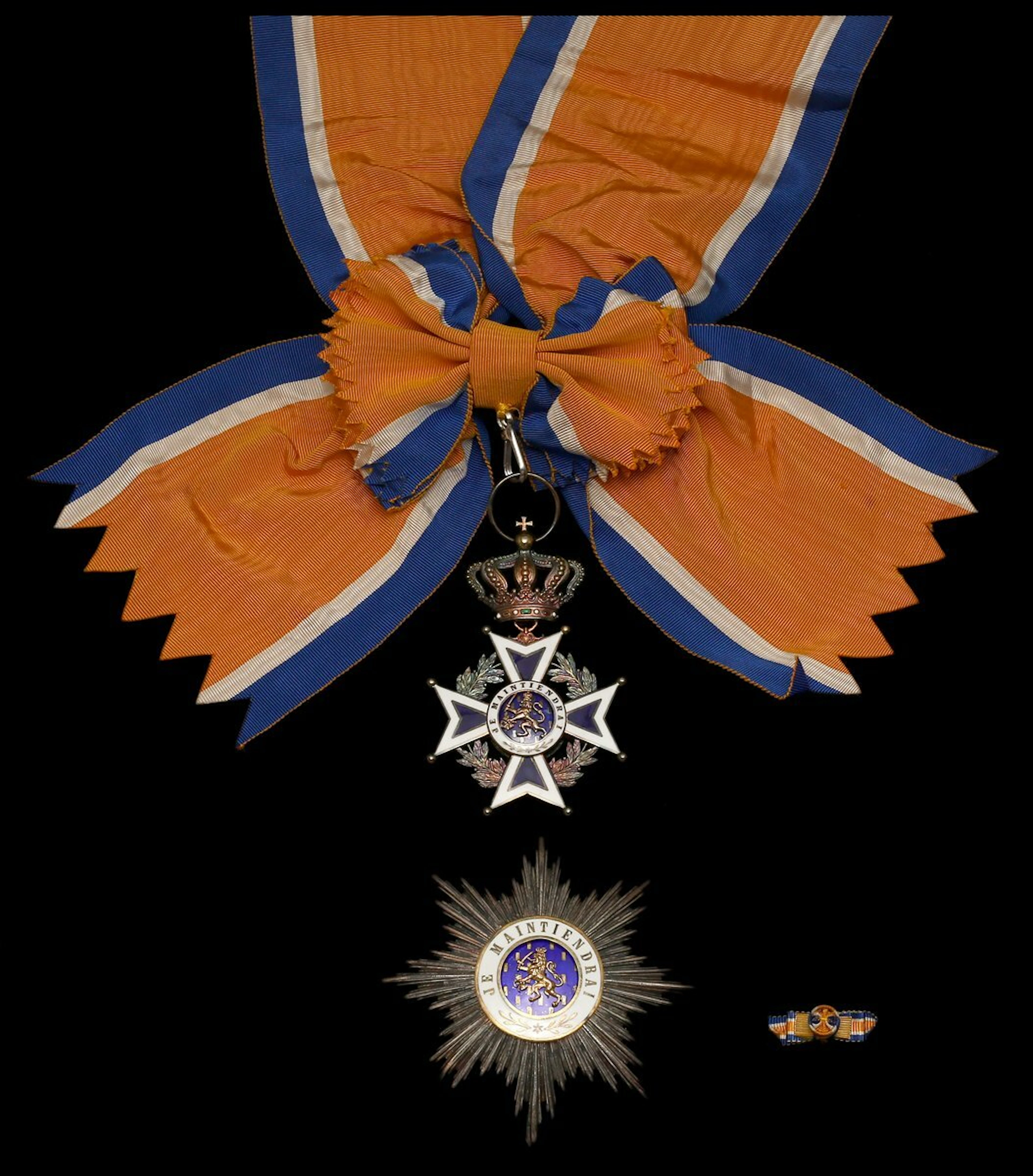 The 1st Class Order of Orange-Nassau attributed to Rika De Backer-Van